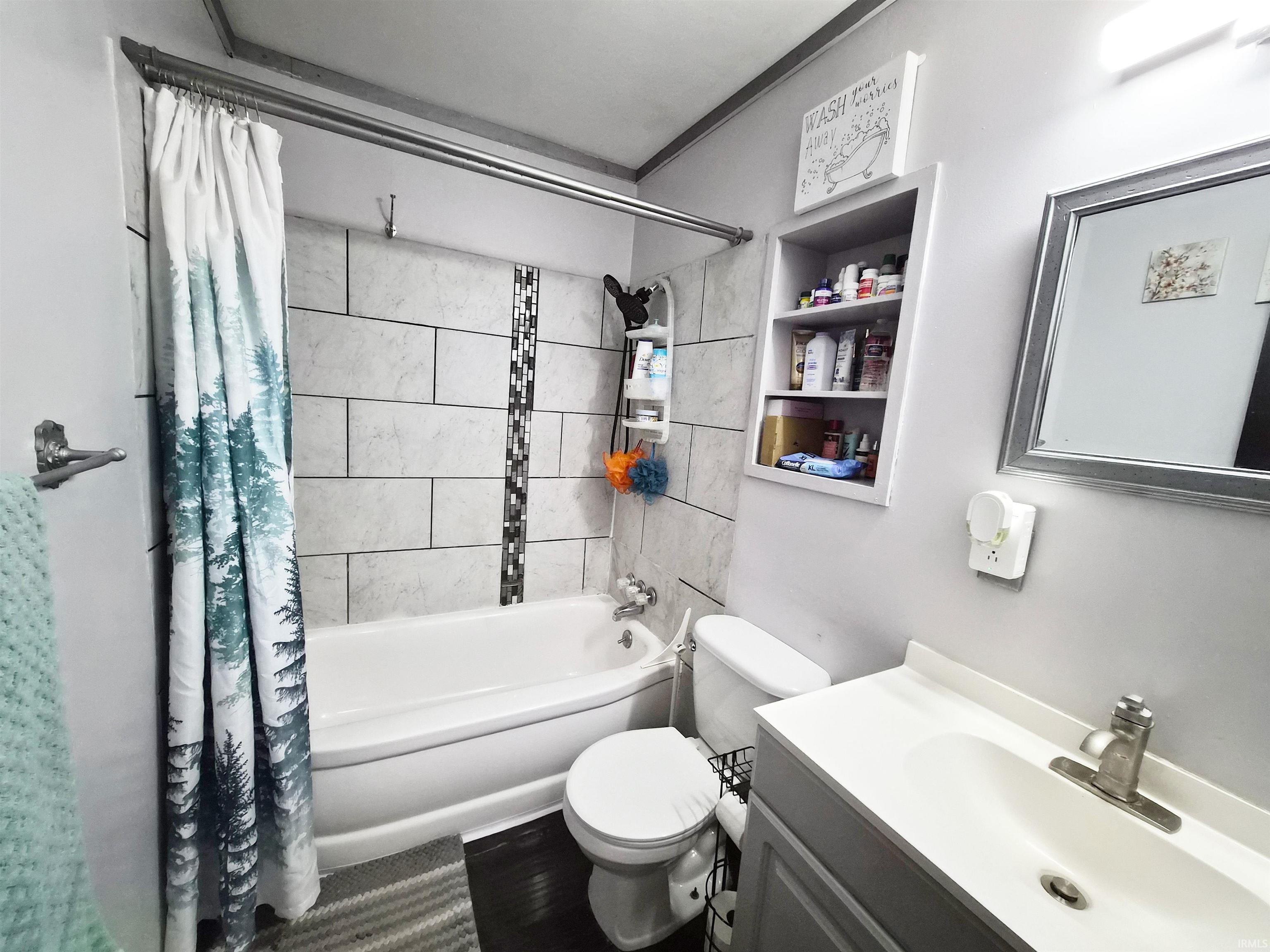 Photo 9 of 1608 Hickory Place