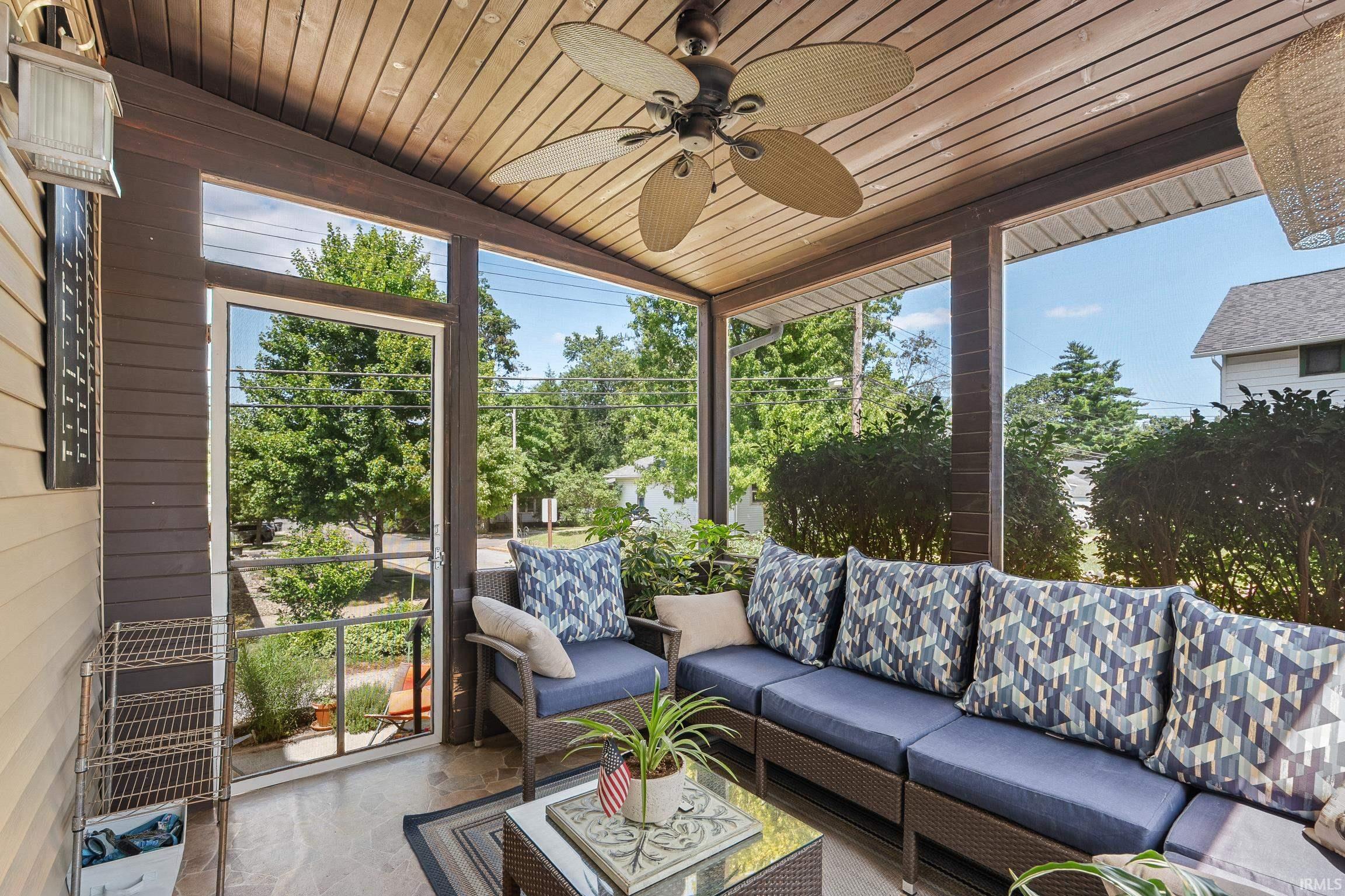 Photo 25 of 207 7th Street