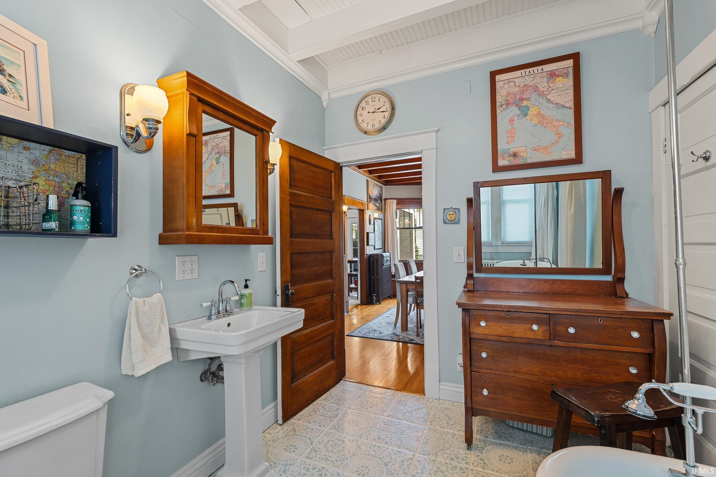 Photo 26 of 207 7th Street