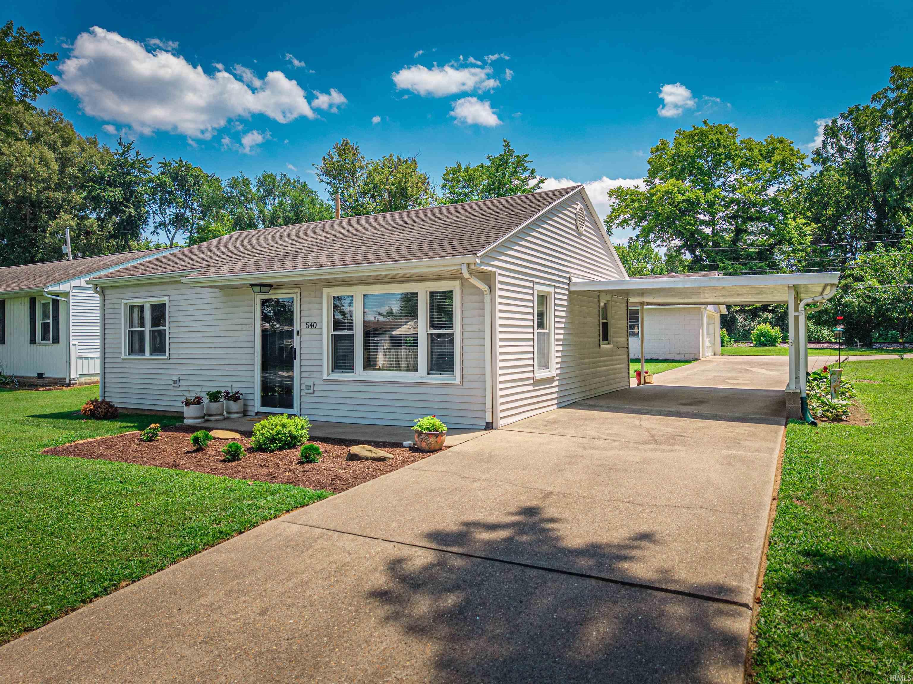 1st image of 540 W Walnut St, Chandler, IN 47610 | MLS# 202631944