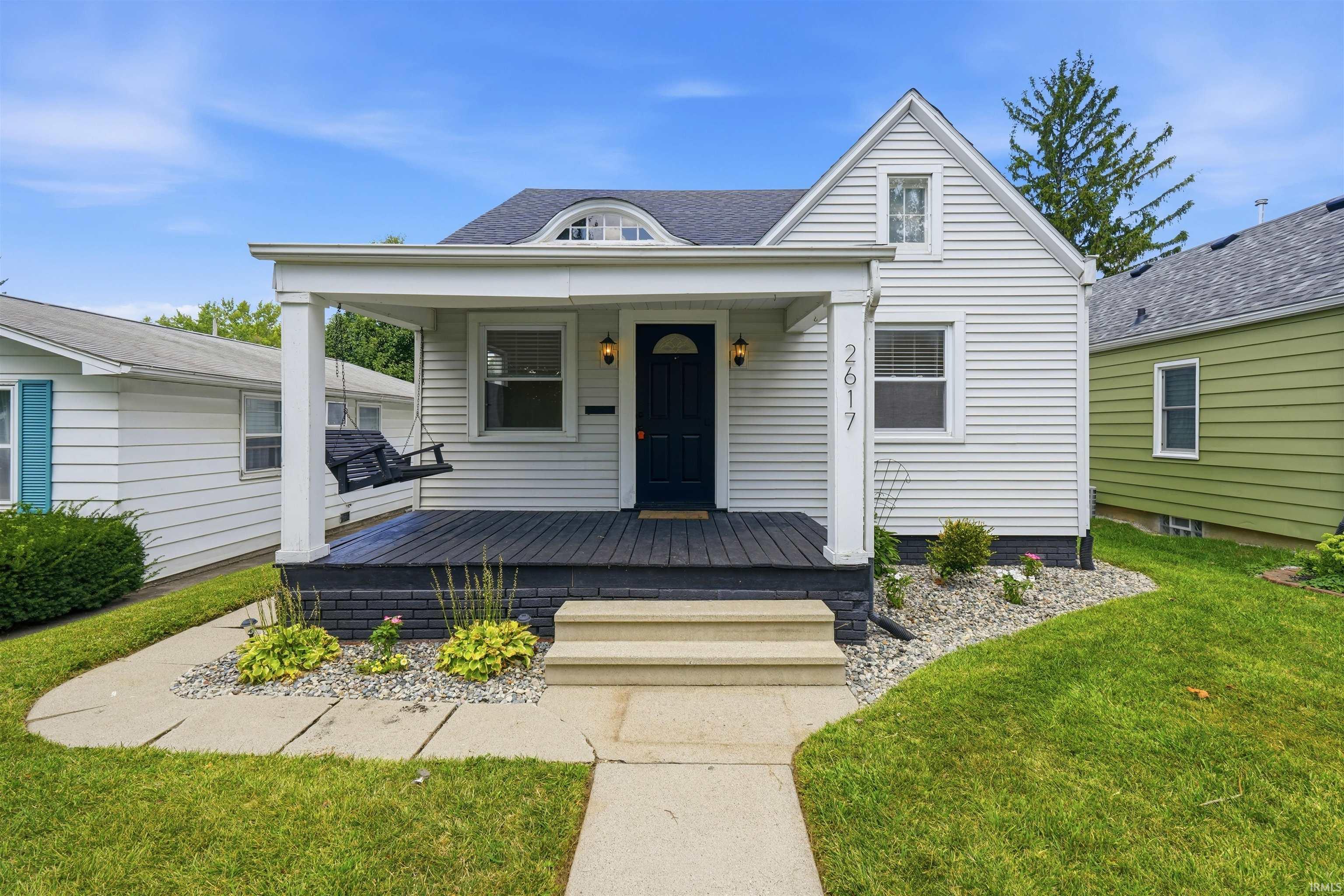 Photo 2 of Sale Pending at 2617 Lynn Ave, Fort Wayne, IN 46805 | MLS# 202631955 | Listing updated on 2026-10-06