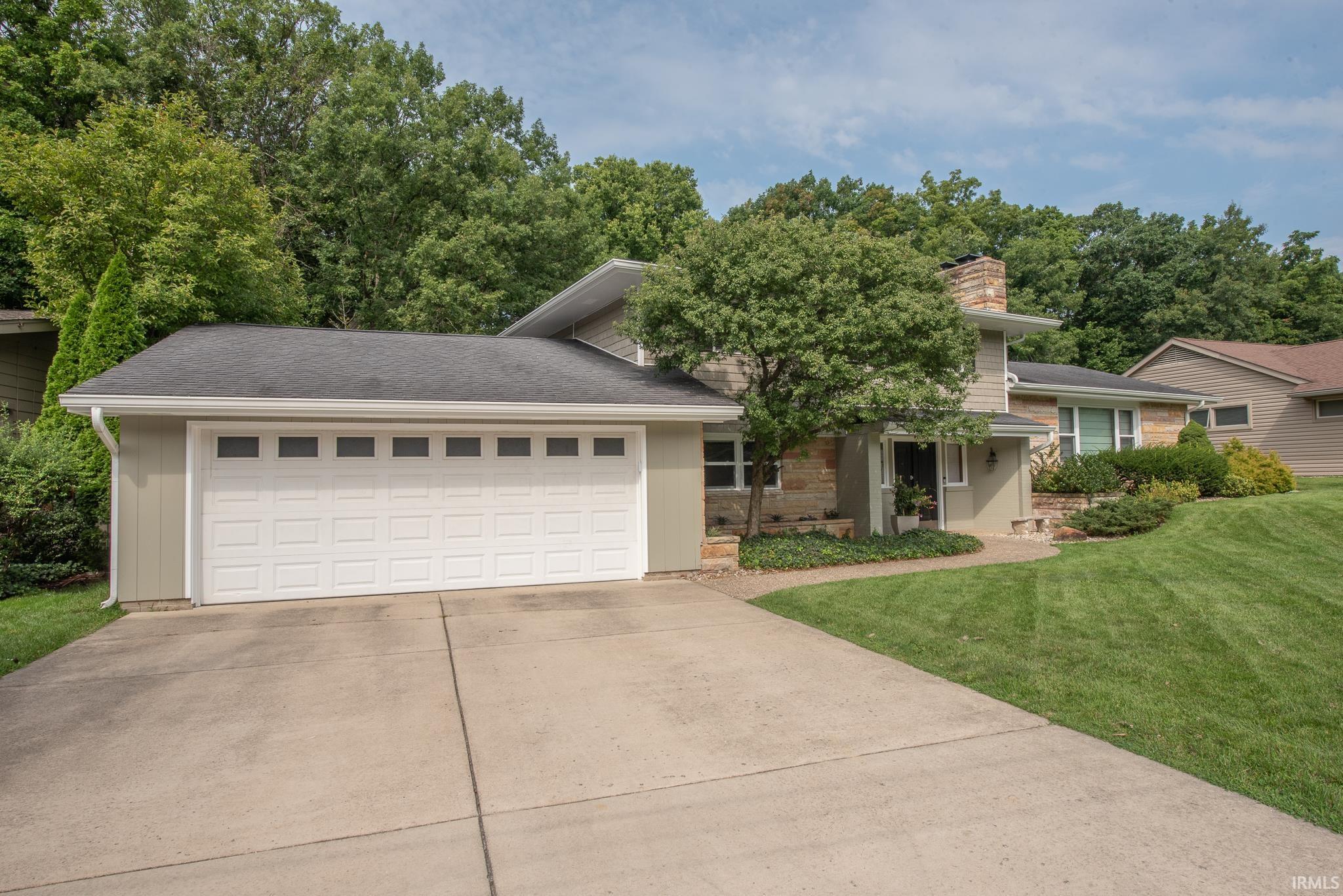 2nd image of 209 E Navajo St, West Lafayette, IN 47906 | MLS# 202631965