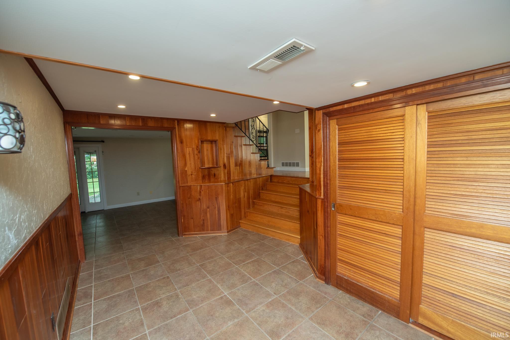 4th image of 209 E Navajo St, West Lafayette, IN 47906 | MLS# 202631965