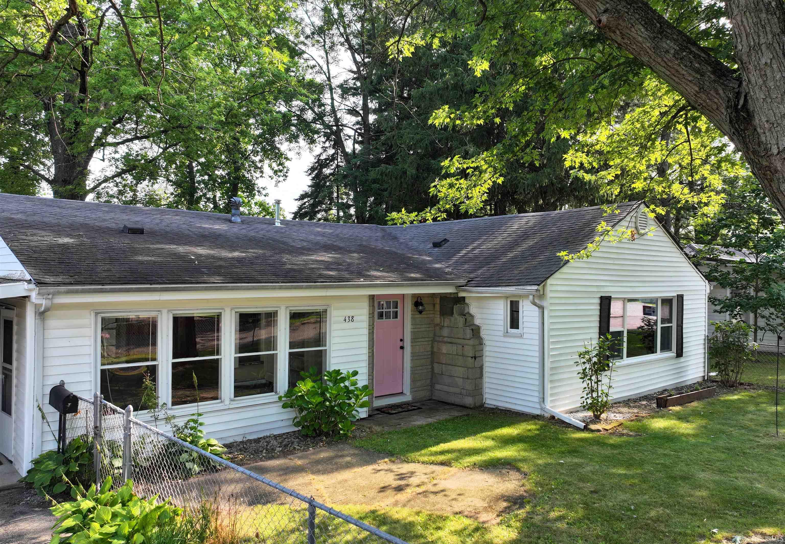 3rd image of 438 W Jefferson St, Winamac, IN 46996 | MLS# 202632013