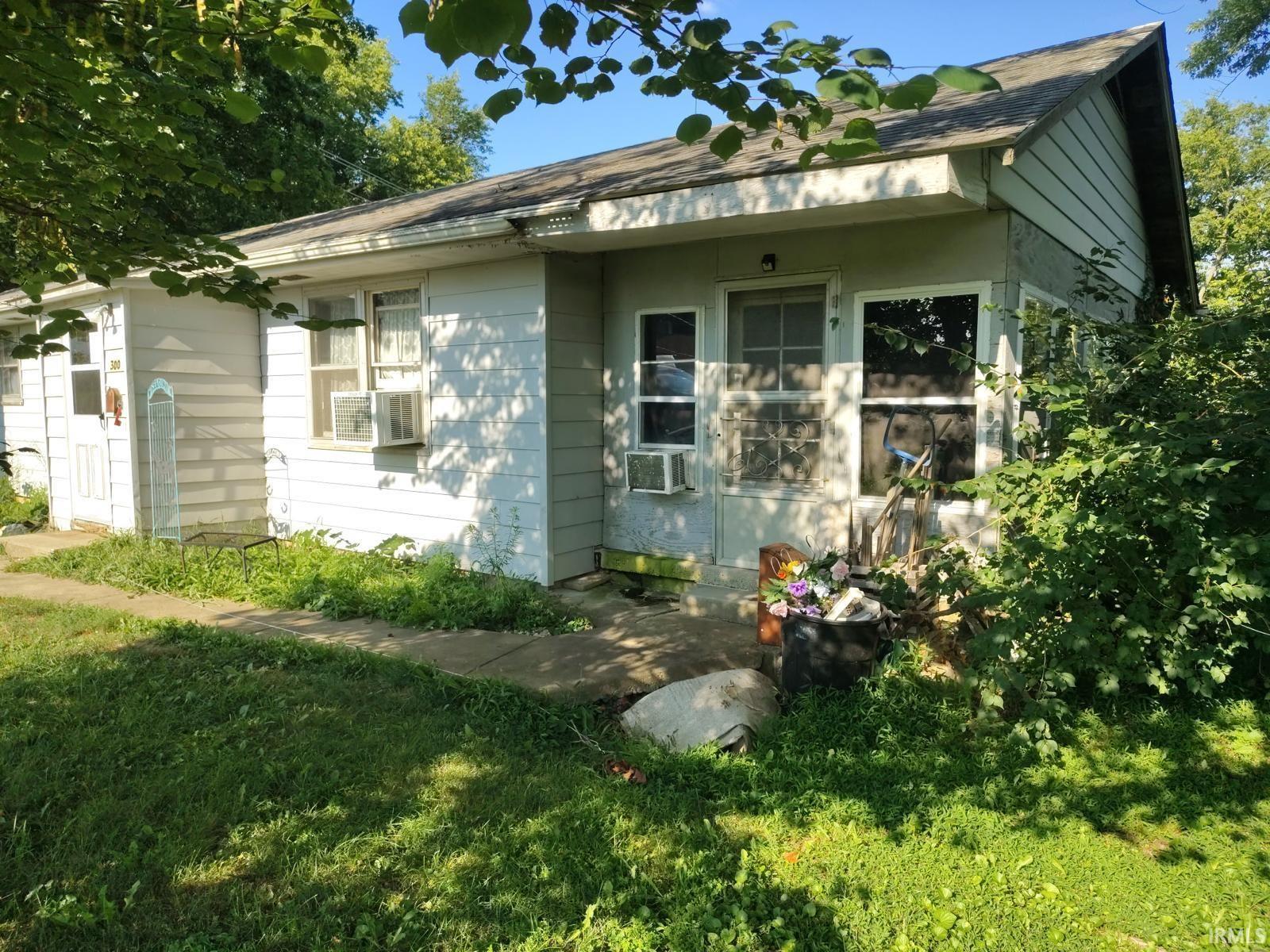 5th image of 300 S Harrison St, Salem, IN 47167 | MLS# 202632014