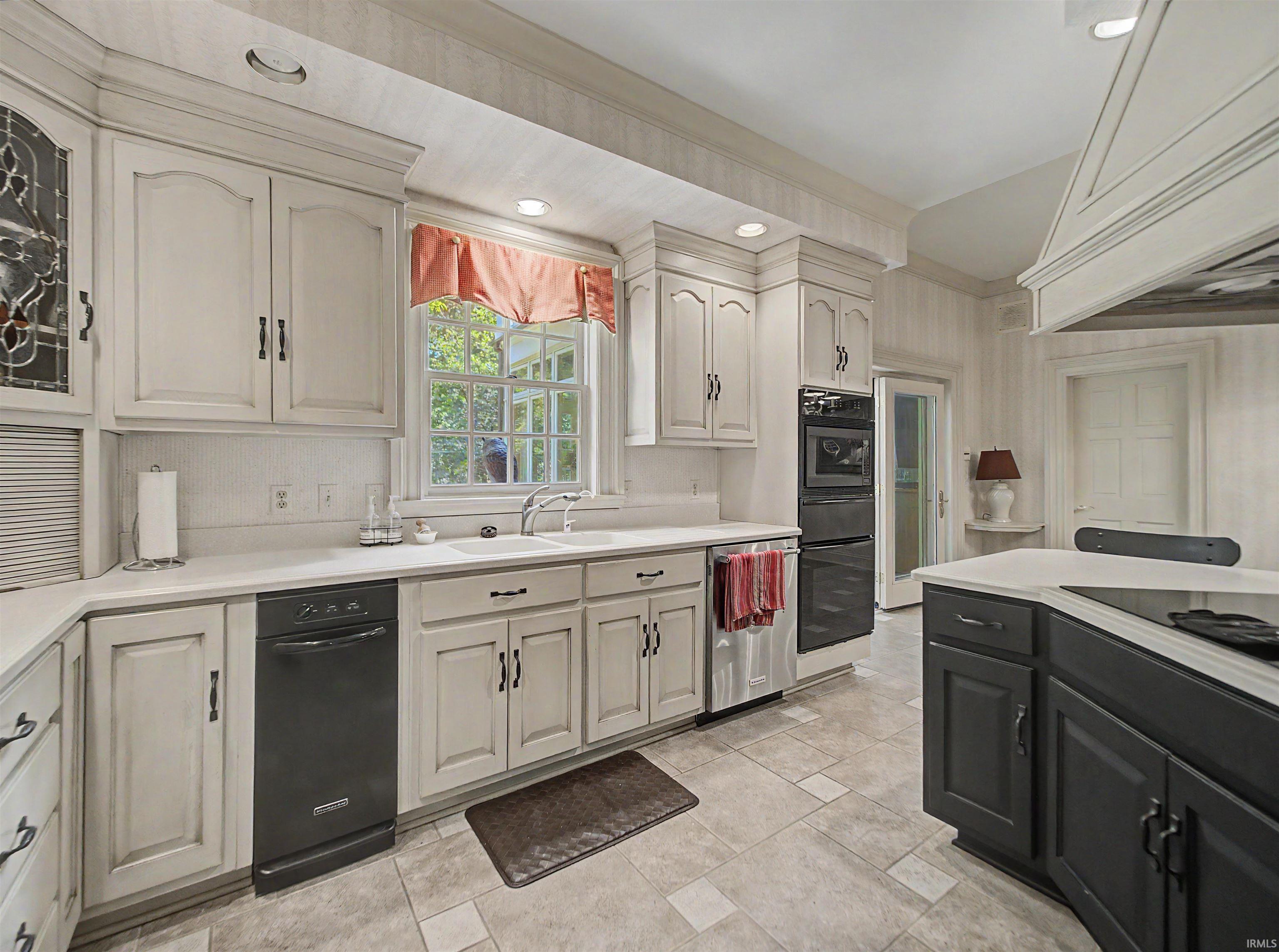 Listing 208