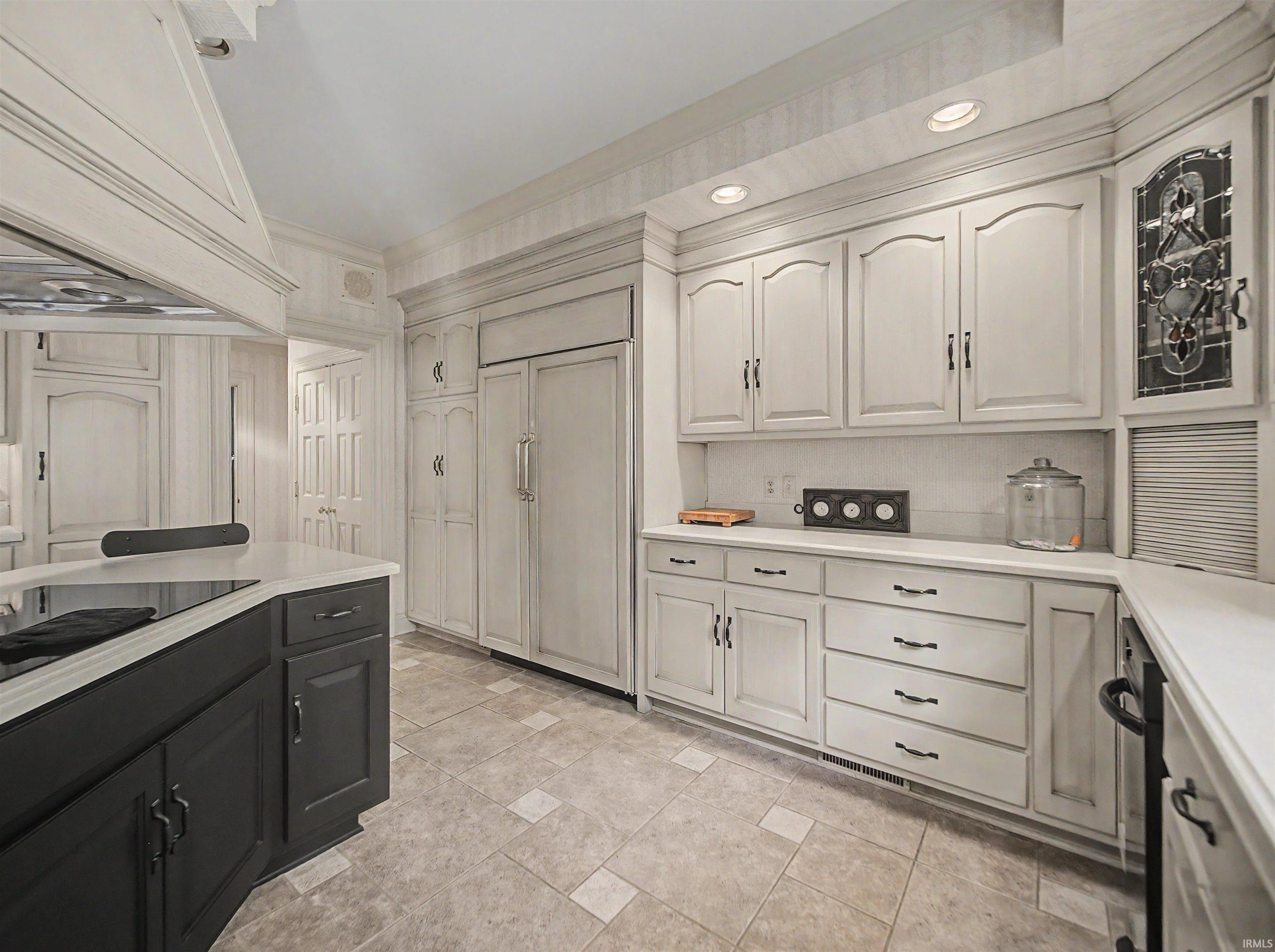 Listing 208