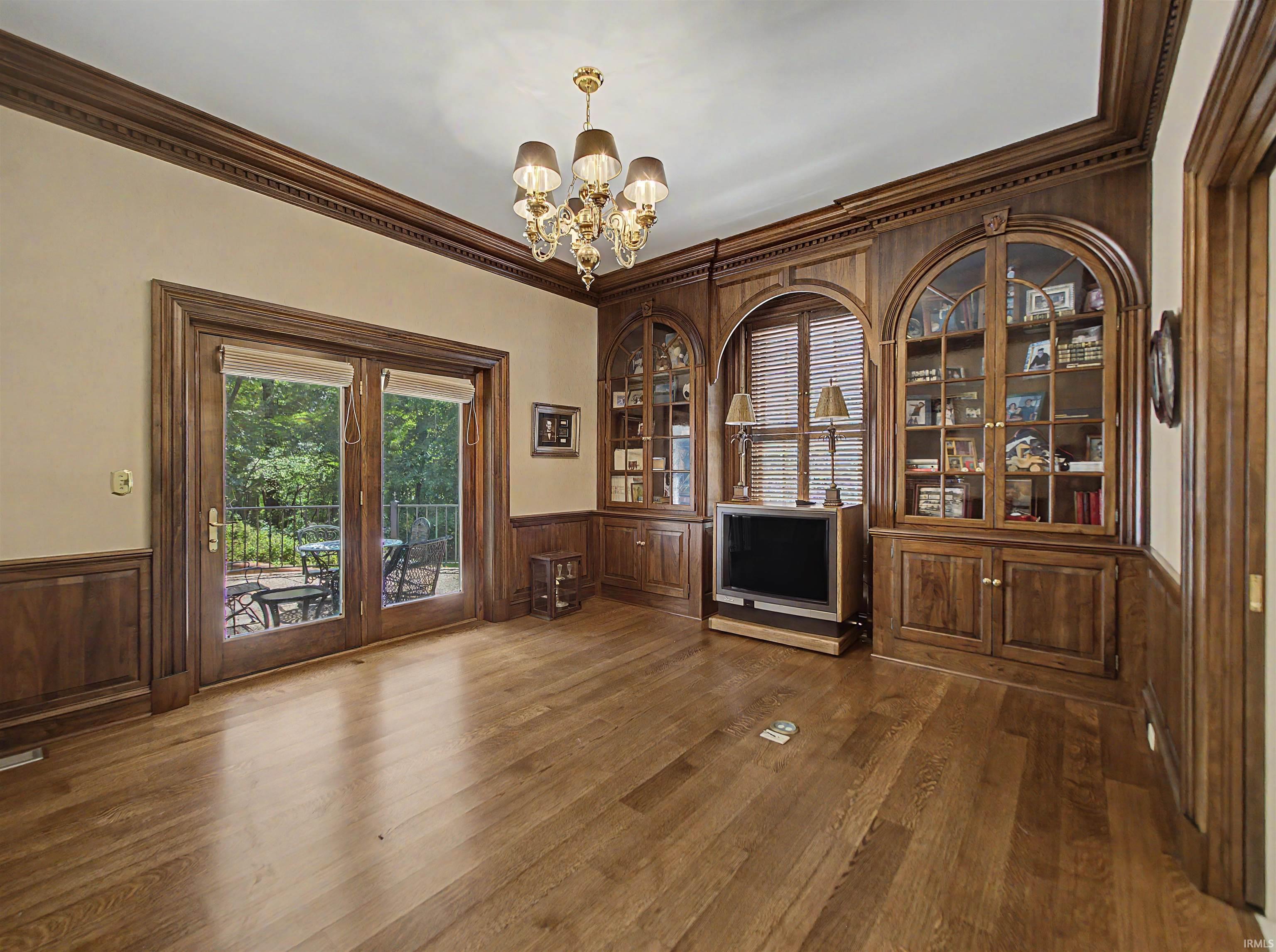 Listing 208