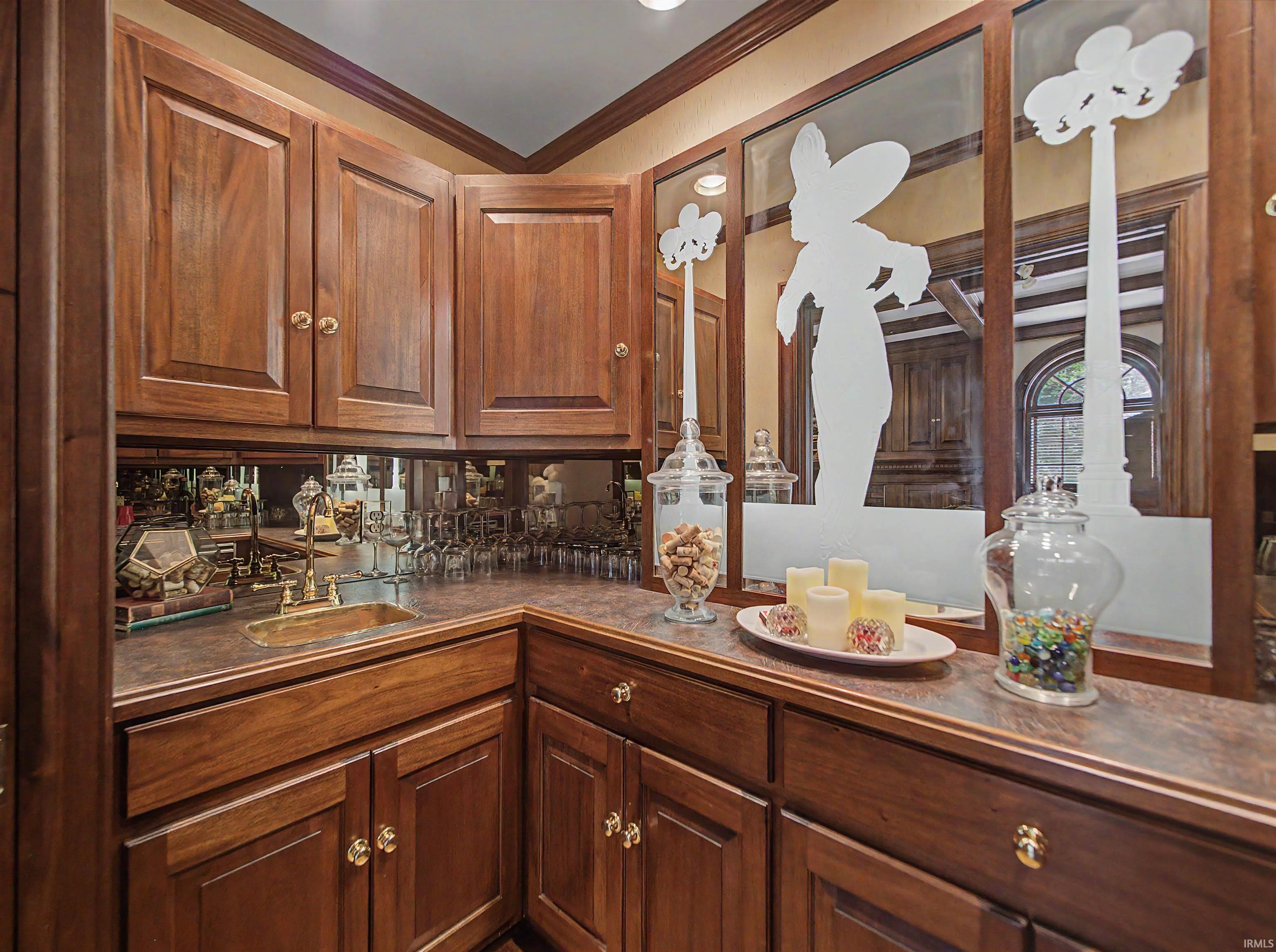 Listing 208