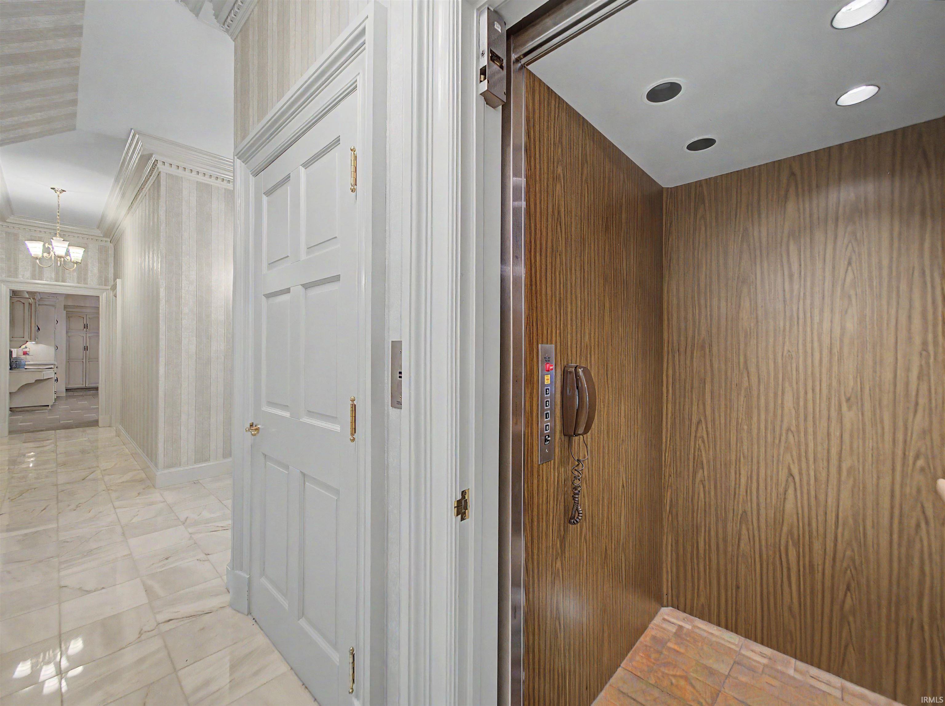 Listing 208