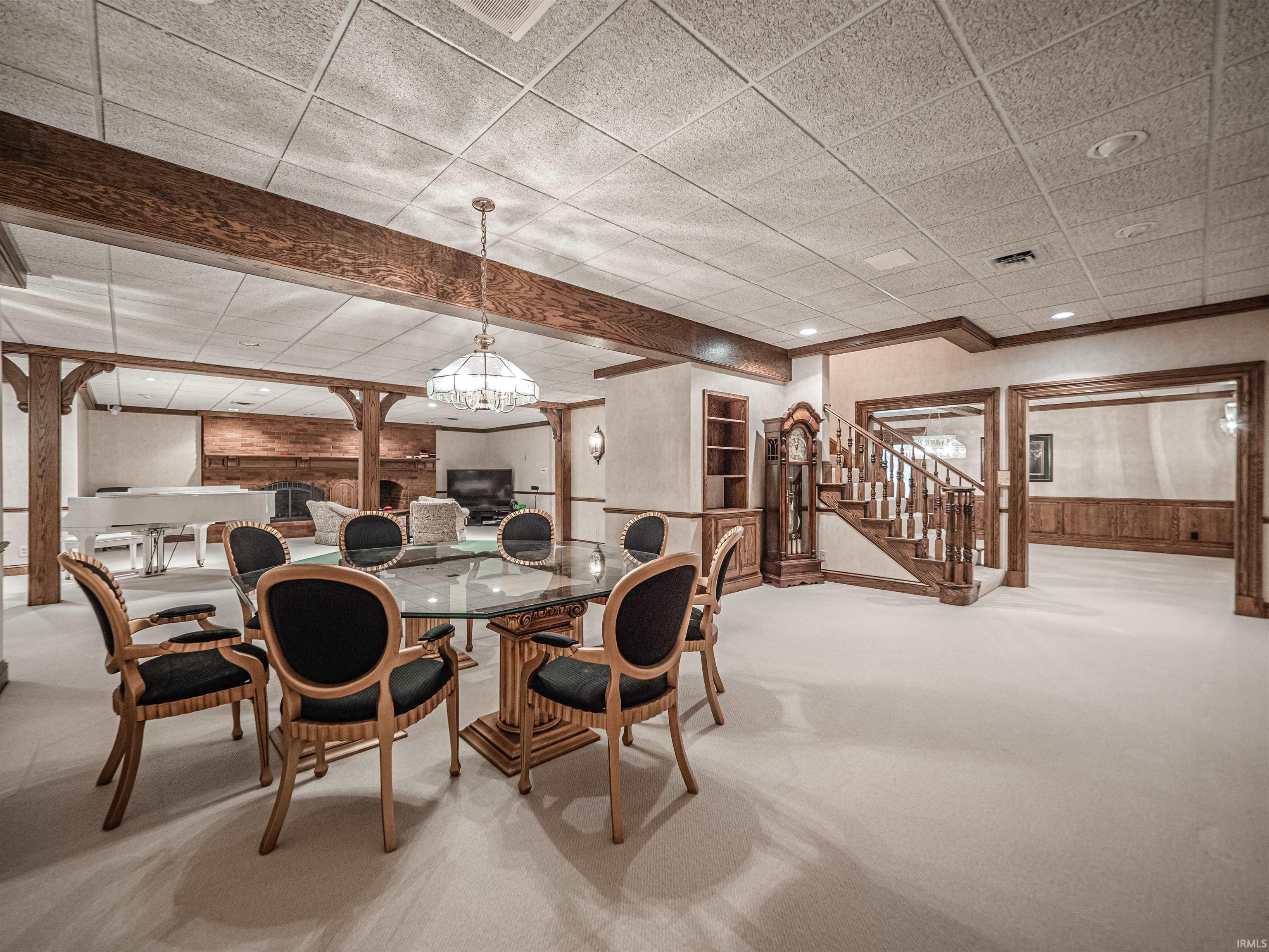 Listing 208