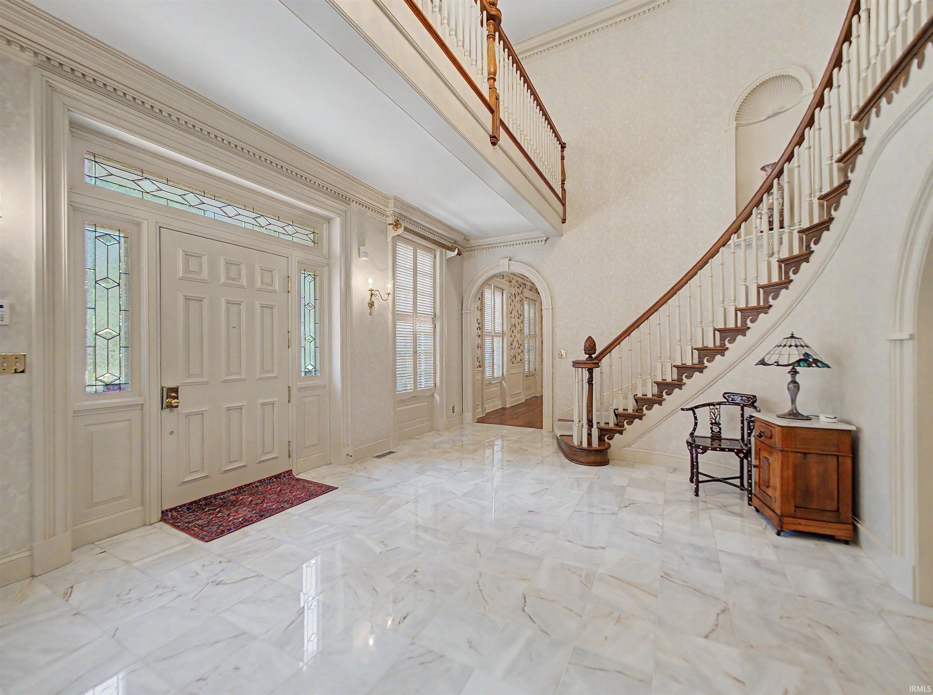 Listing 208
