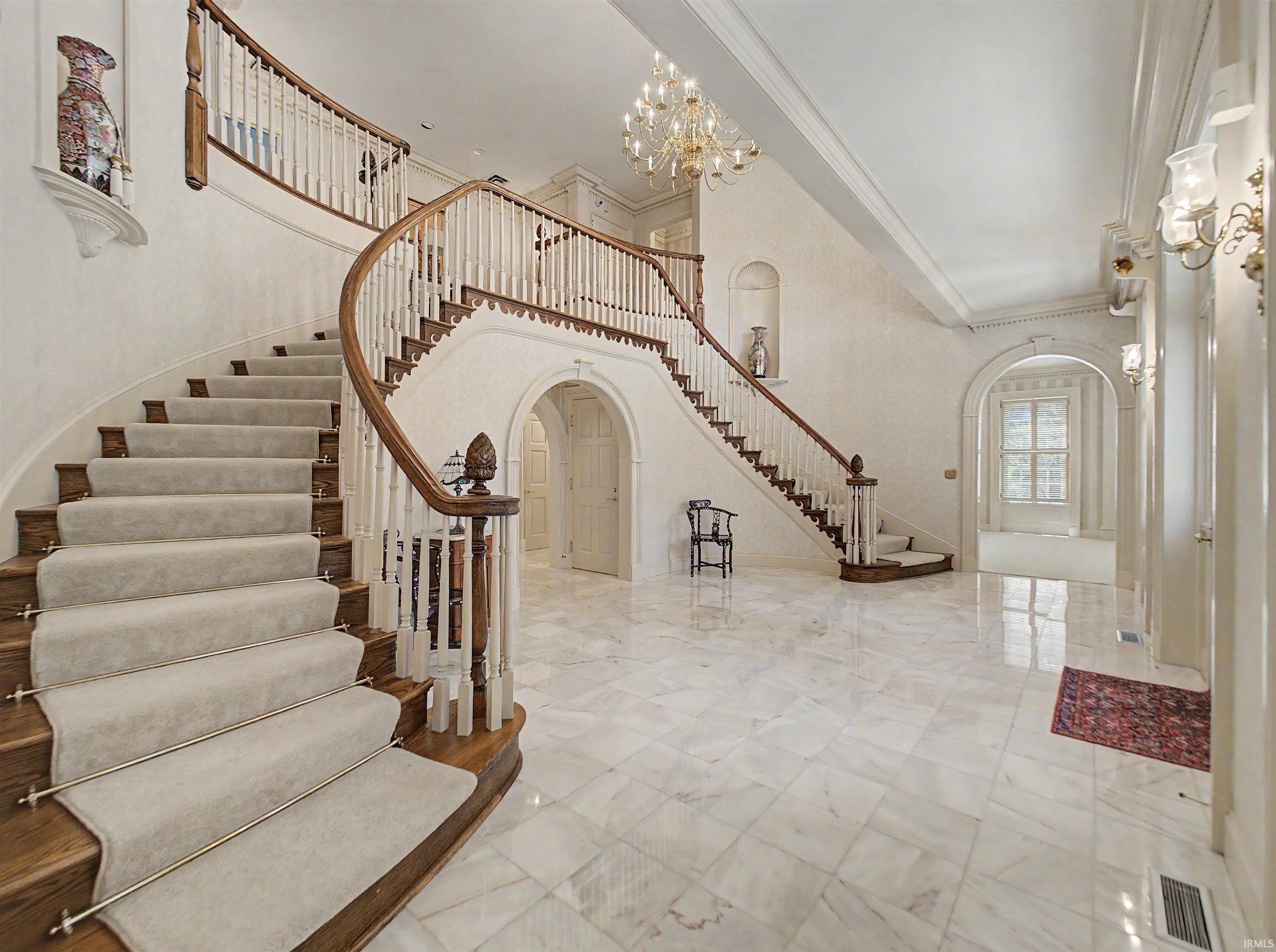 Listing 208