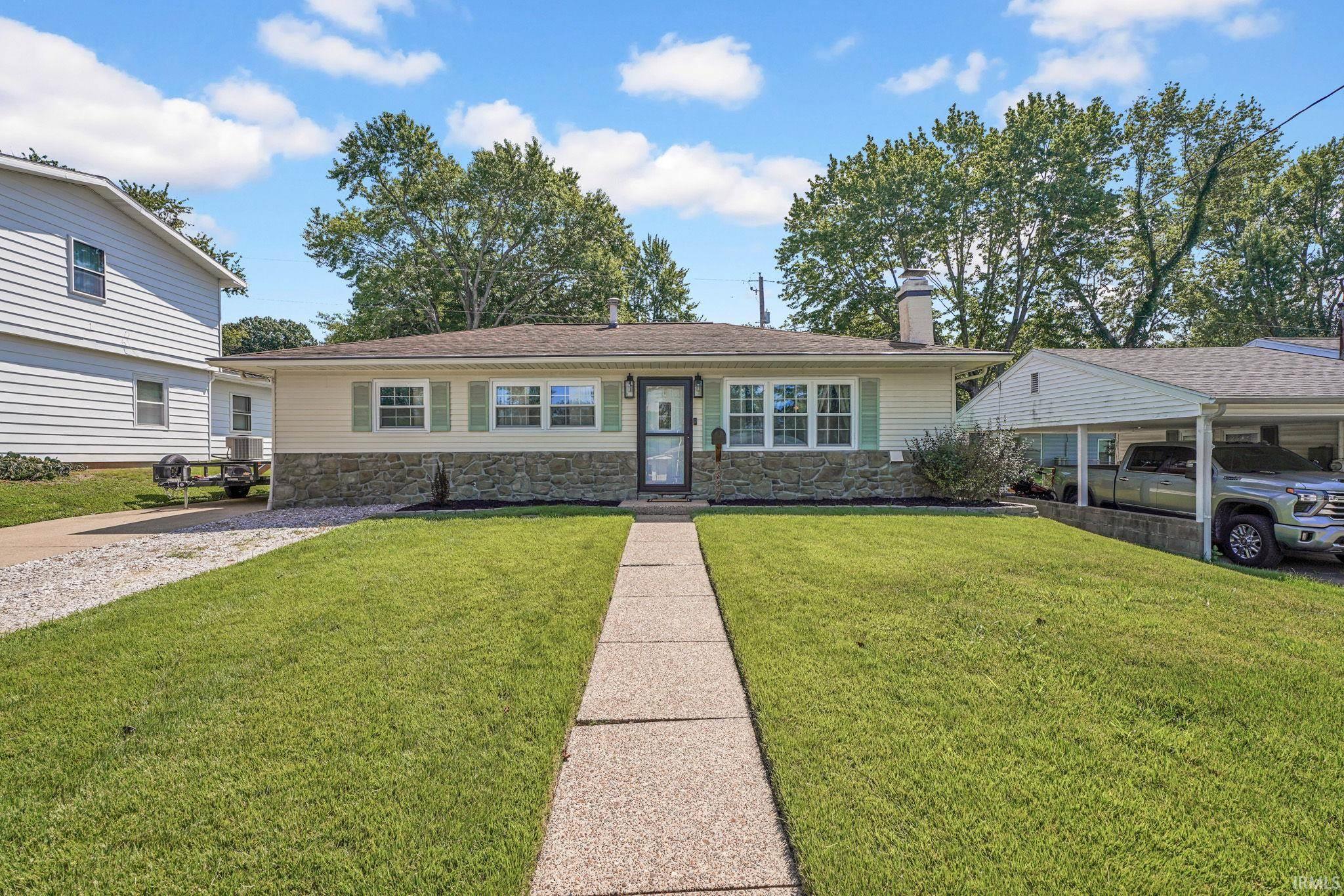 2nd image of 4337 Chadwick Rd, Evansville, IN 47710 | MLS# 202632040
