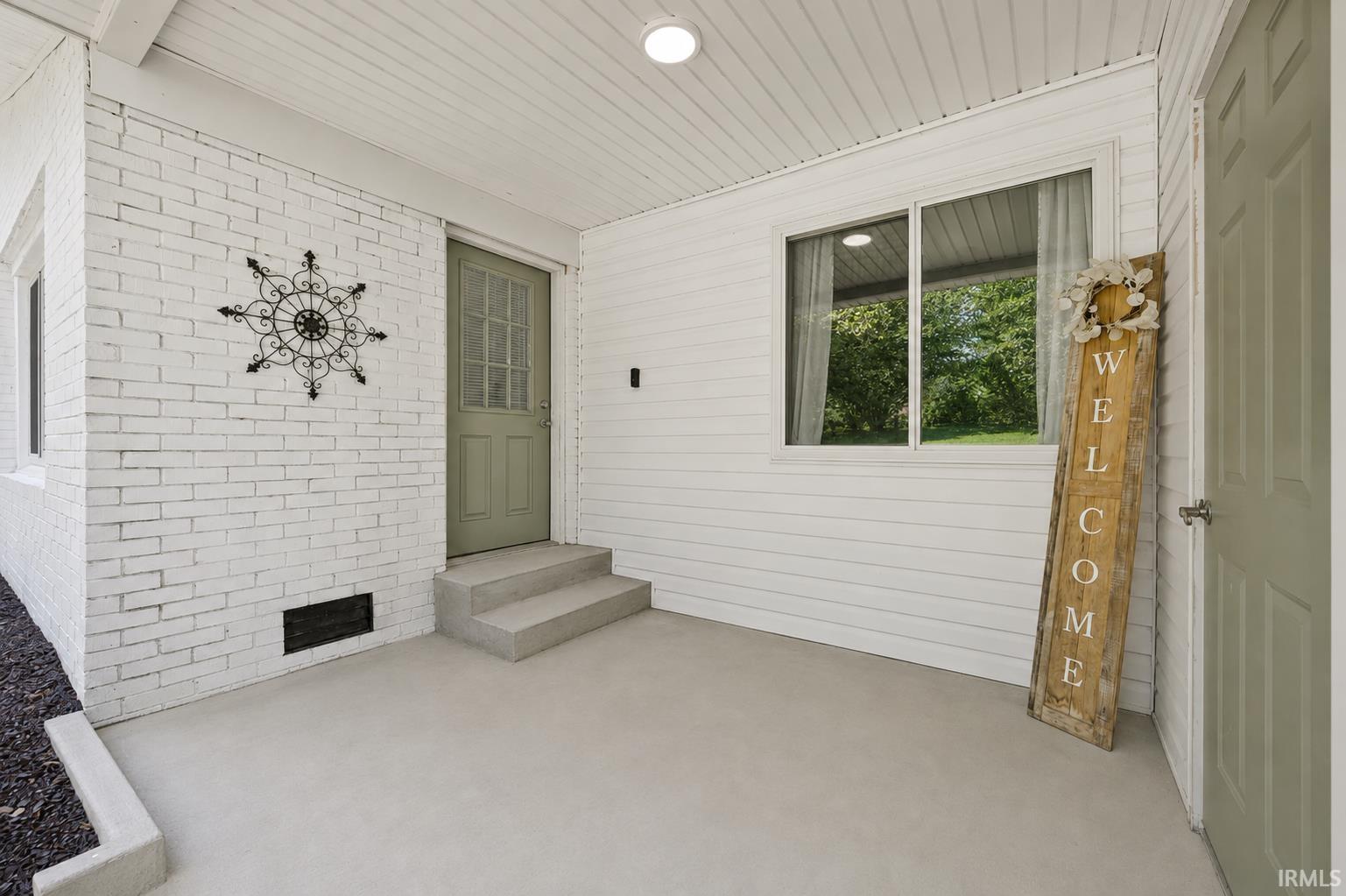 2nd image of 11225 Sharon Dr, Evansville, IN 47712 | MLS# 202632048