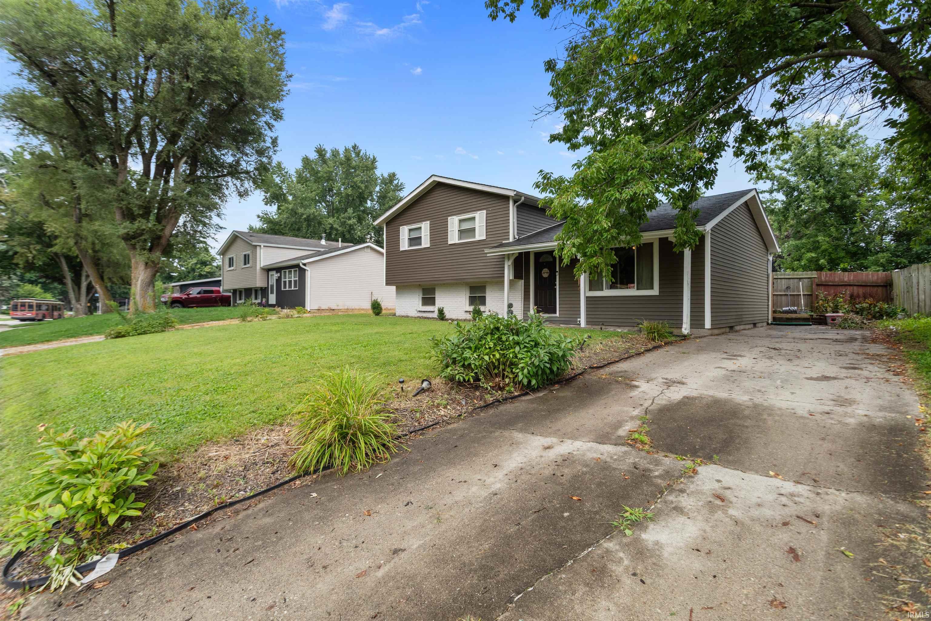 3rd image of 5908 Council Ring Blvd, Kokomo, IN 46902 | MLS# 202632130