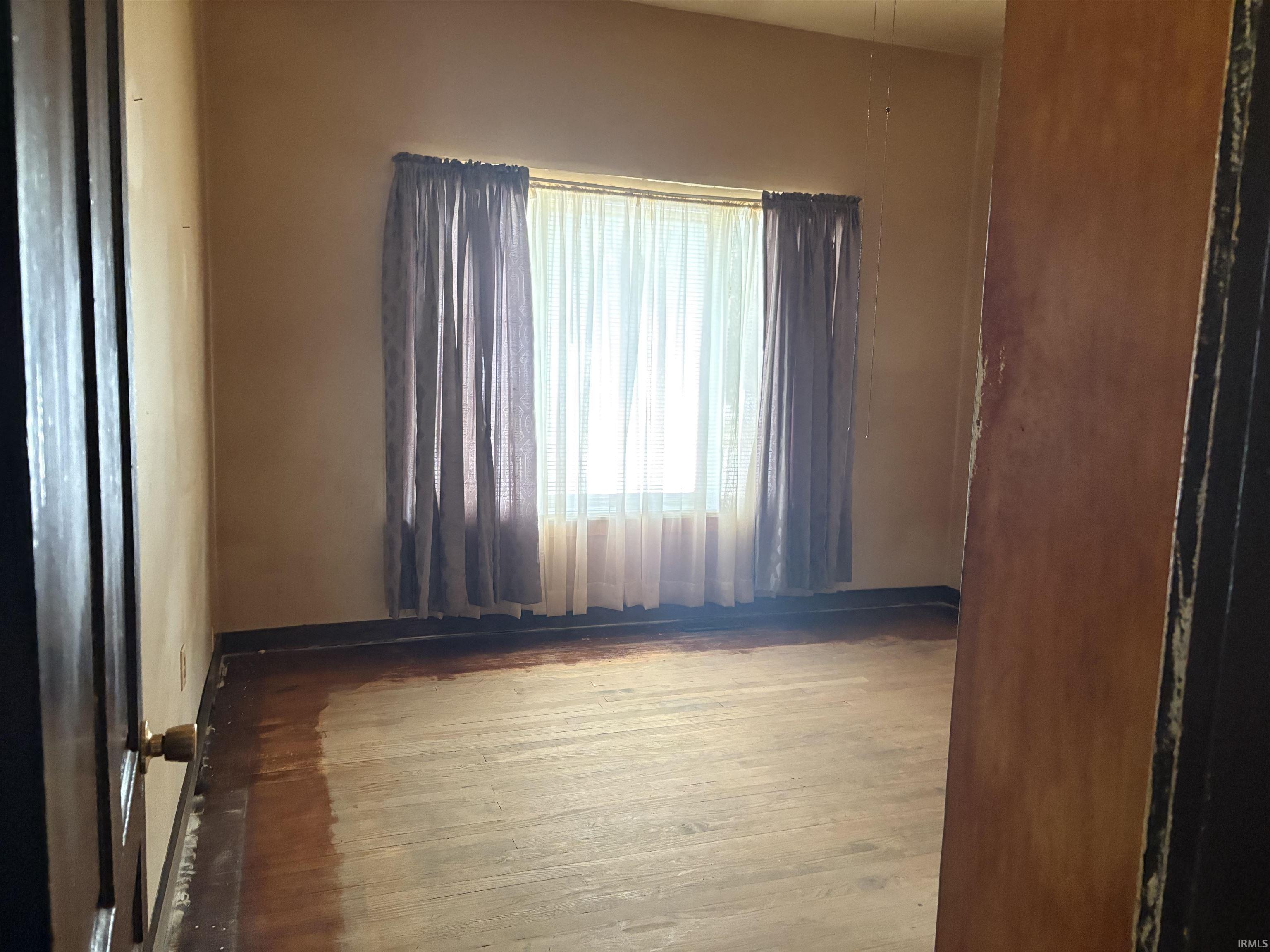 2nd image of 819 E Harrison St, Kokomo, IN 46901 | MLS# 202632140