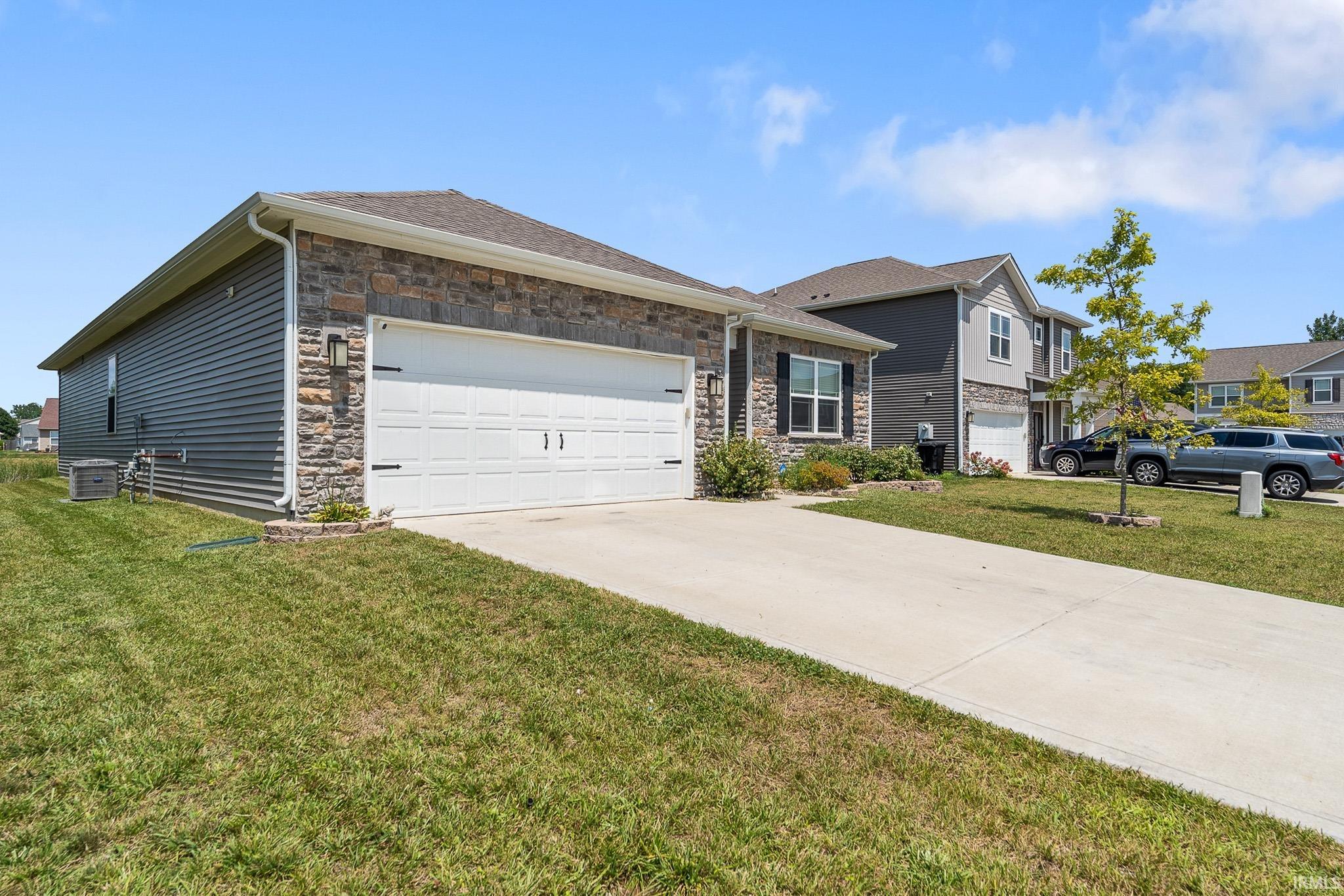 2nd image of 3144 W Keepsake Ln, Monrovia, IN 46157 | MLS# 202632179
