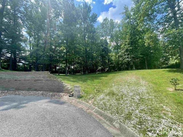 2nd image of 435 Mannington Ct, Evansville, IN 47711 | MLS# 202632192