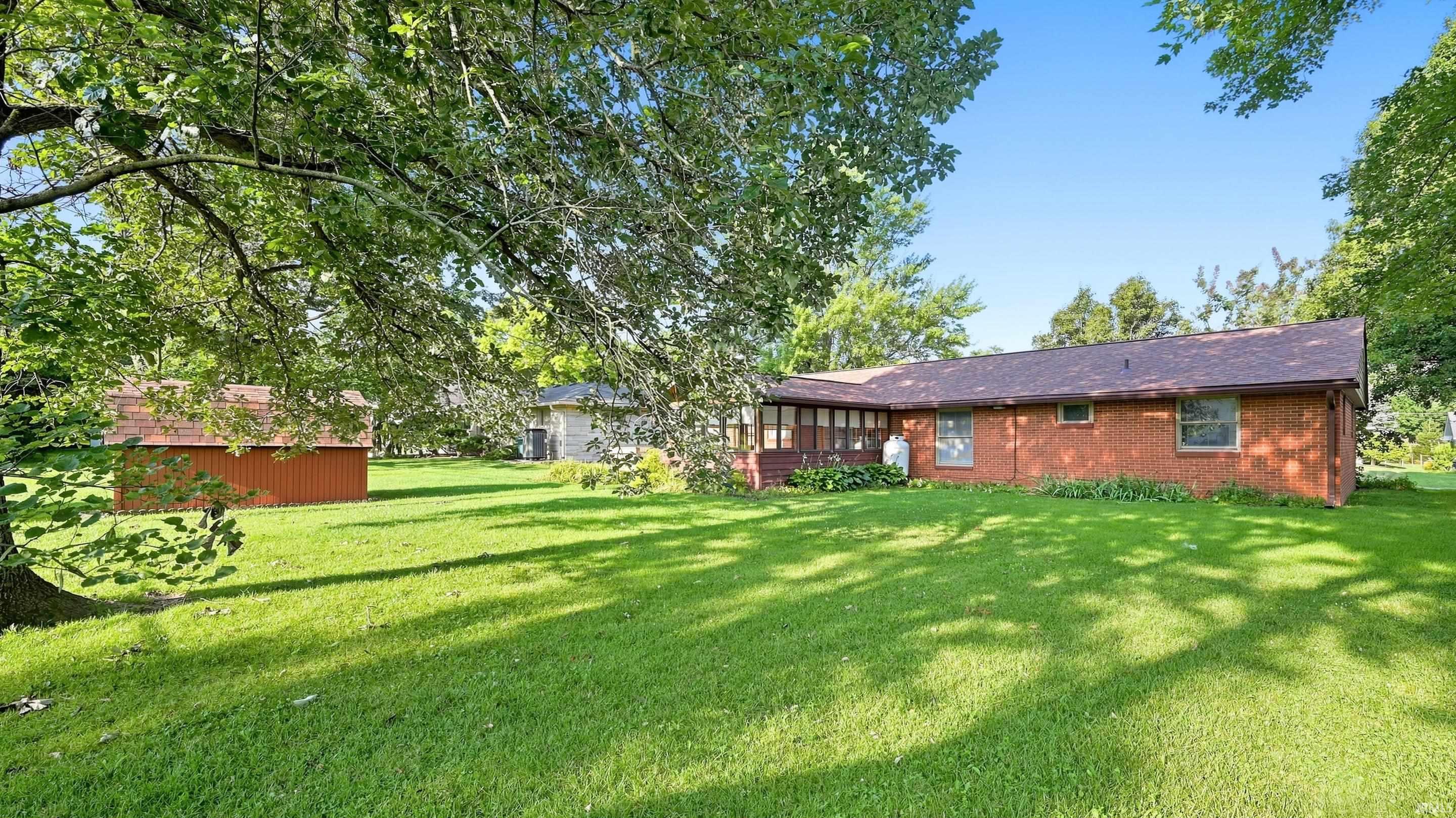 24th image of 1210 N Forest Ave, Muncie, IN 47304 | MLS# 202632195