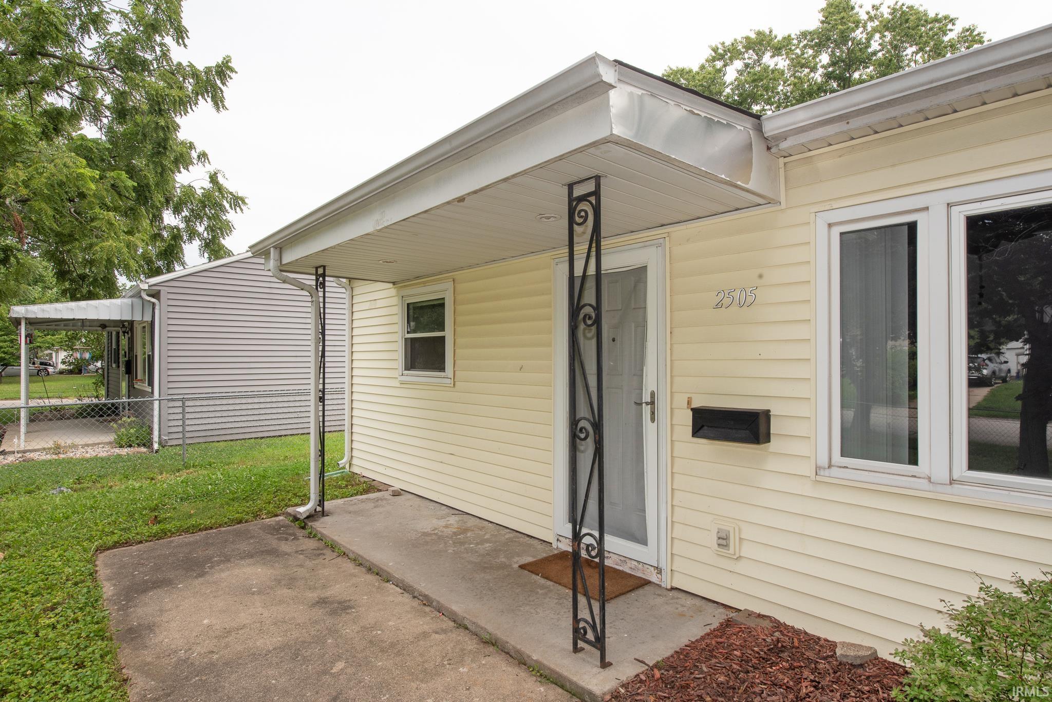 3rd image of 2505 Edgelea Dr, Lafayette, IN 47909 | MLS# 202632209