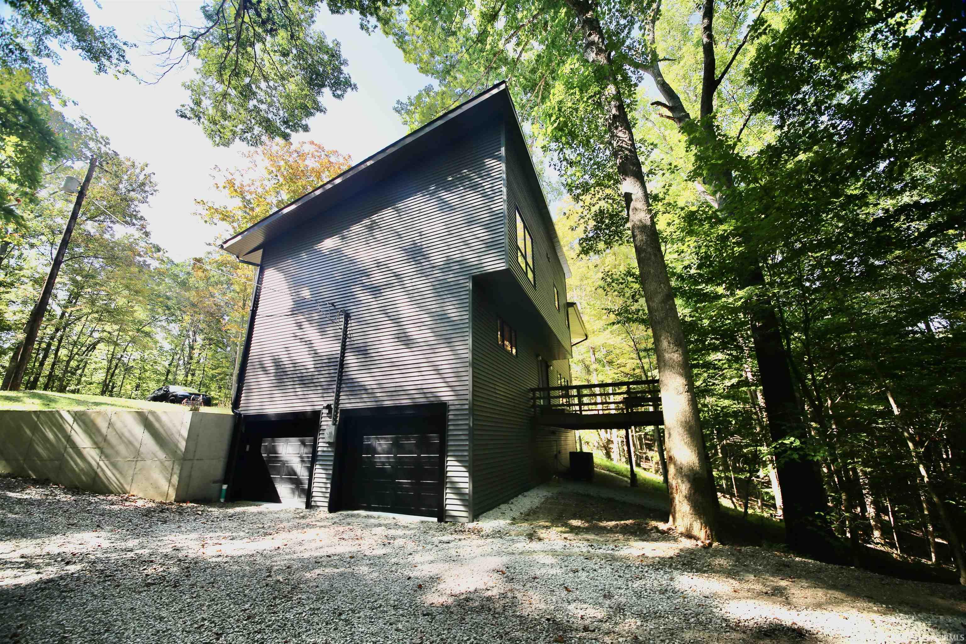 3rd image of 6691 E Lampkins Ridge Rd, Bloomington, IN 47401 | MLS# 202632254