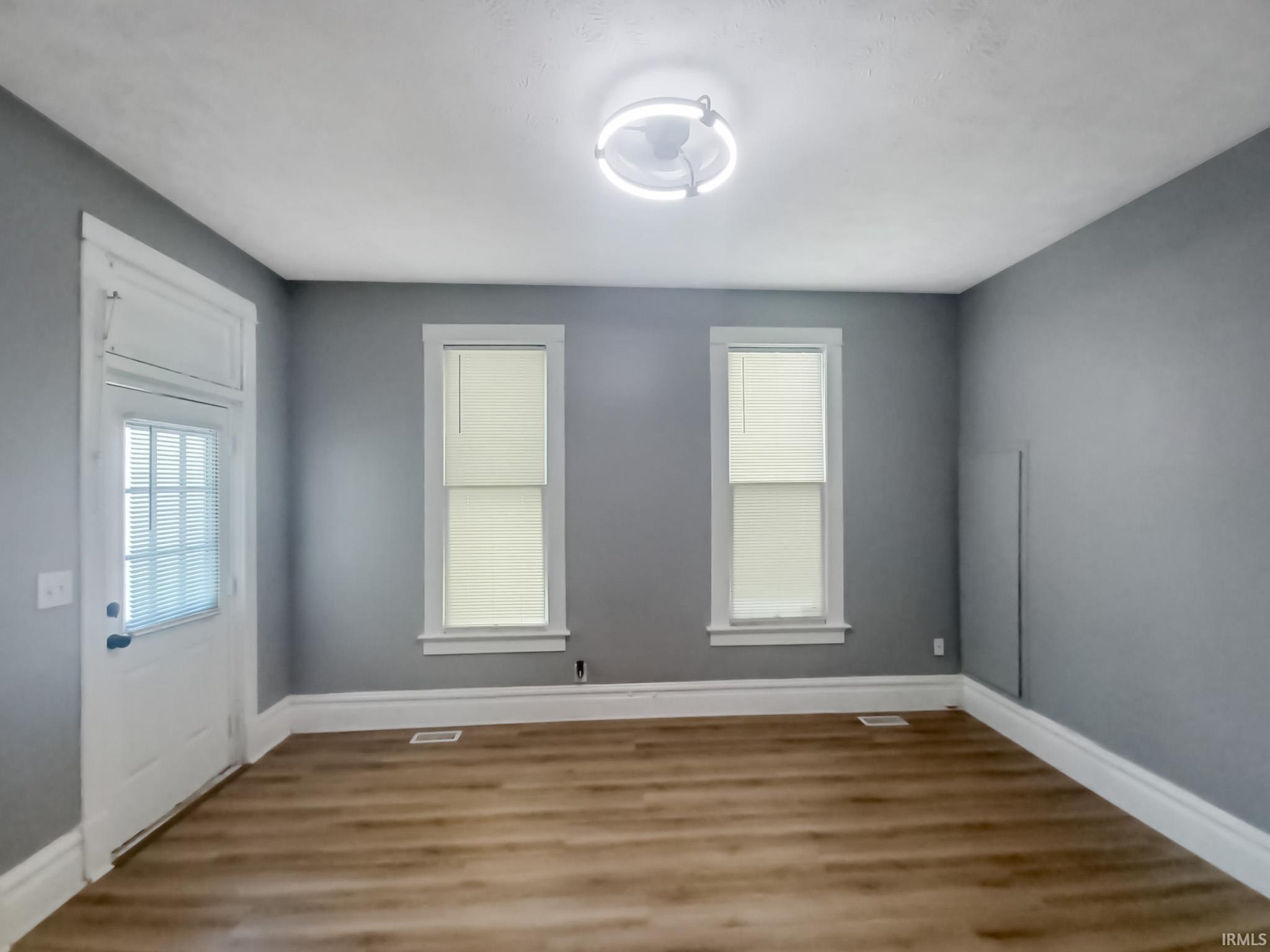 3rd image of 218 W Oregon St, Evansville, IN 47710 | MLS# 202632274