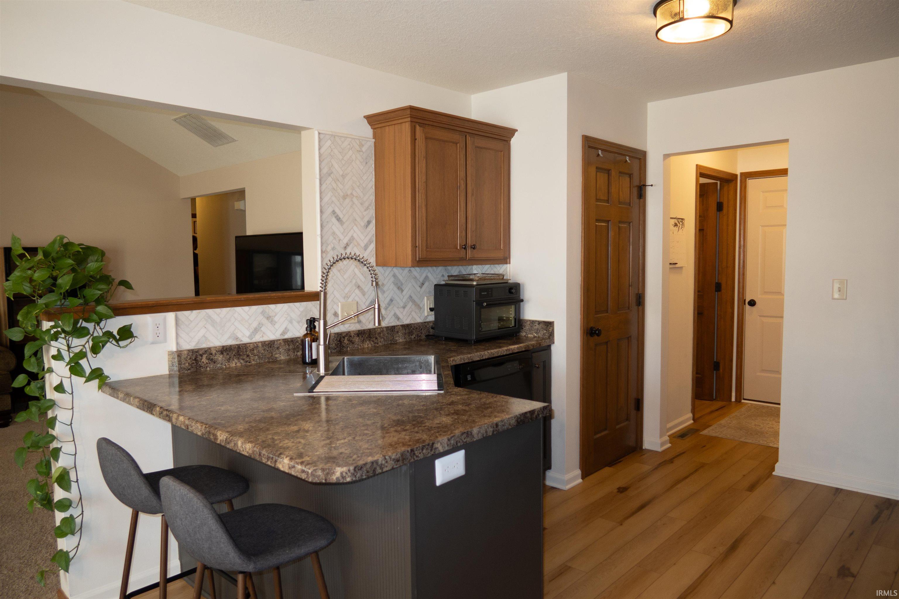 5th image of 106 Tamarack Dr, Wakarusa, IN 46573 | MLS# 202632314
