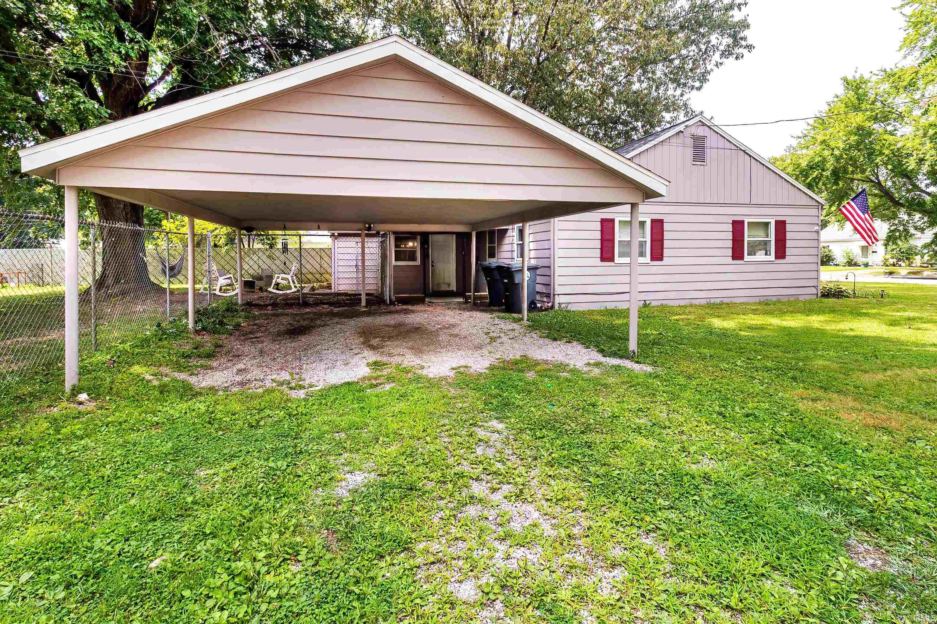 3rd image of 1531 Waggoner Ave, Evansville, IN 47714 | MLS# 202632323