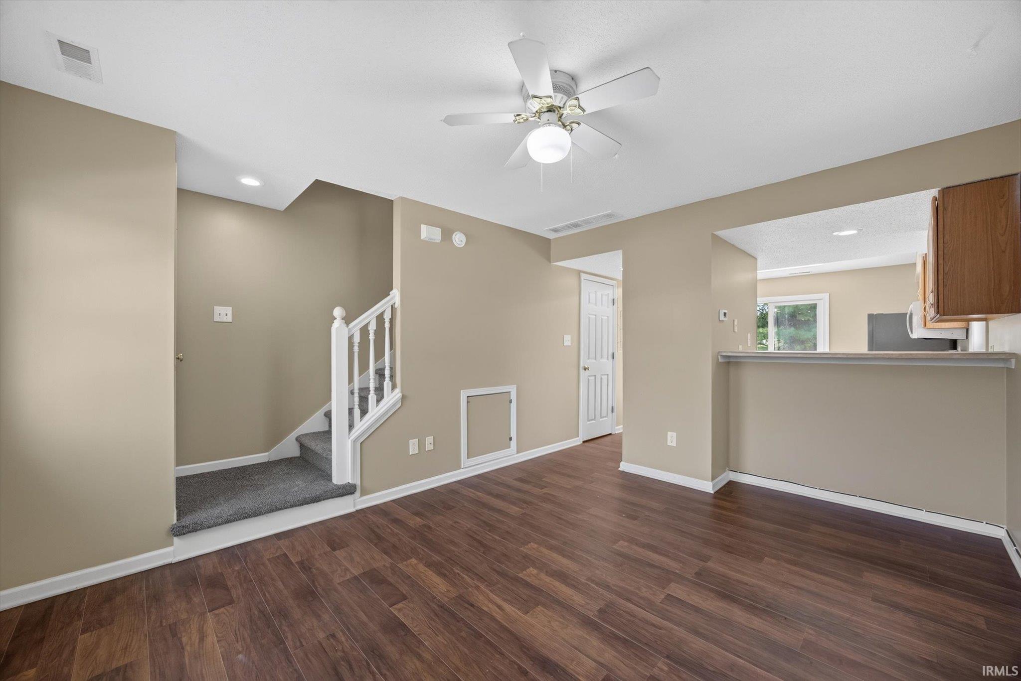 3rd image of 3350 S Oaklawn Cir, Bloomington, IN 47401 | MLS# 202632338