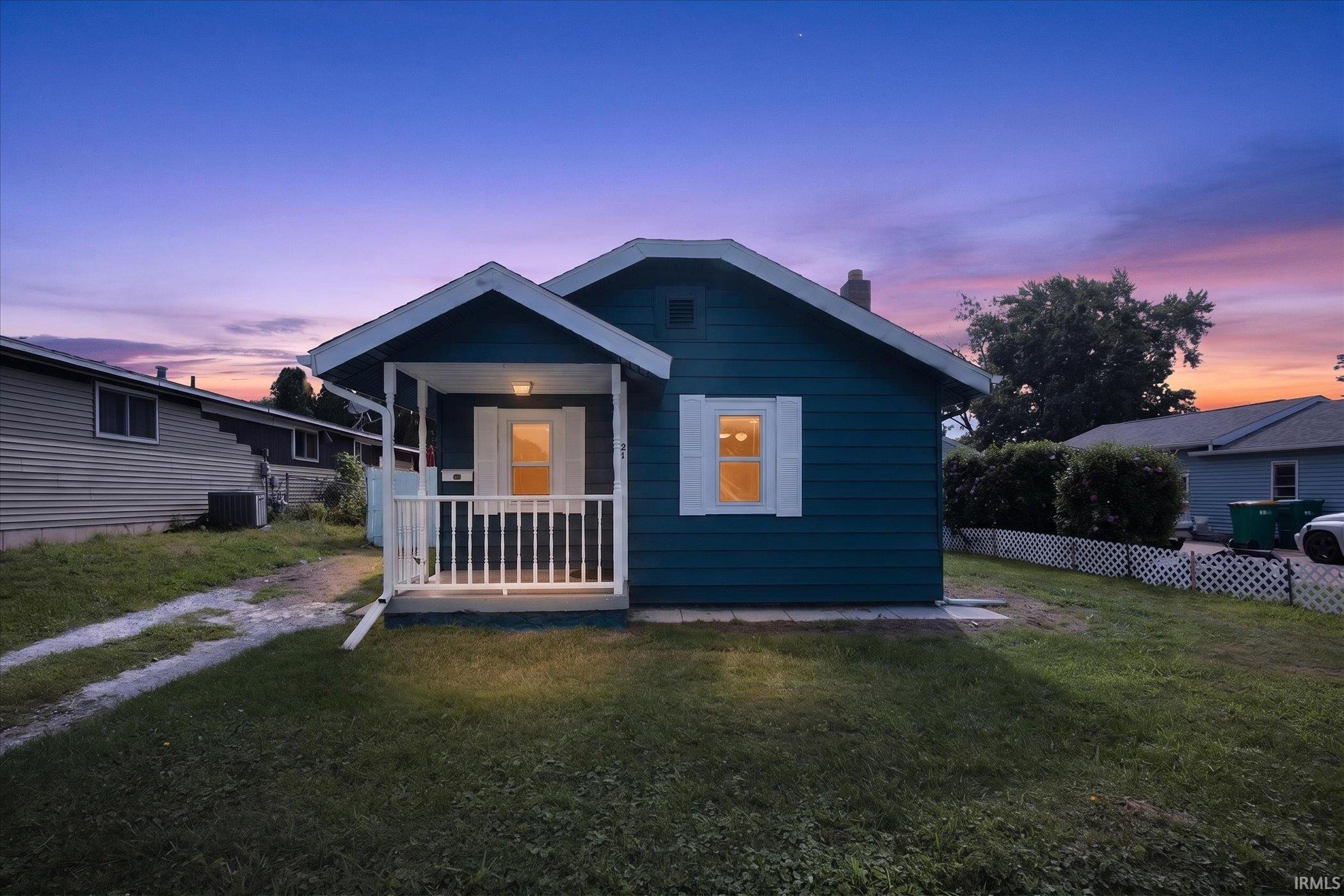 1st image of 206 Helen Ave, Mishawaka, IN 46544 | MLS# 202632373