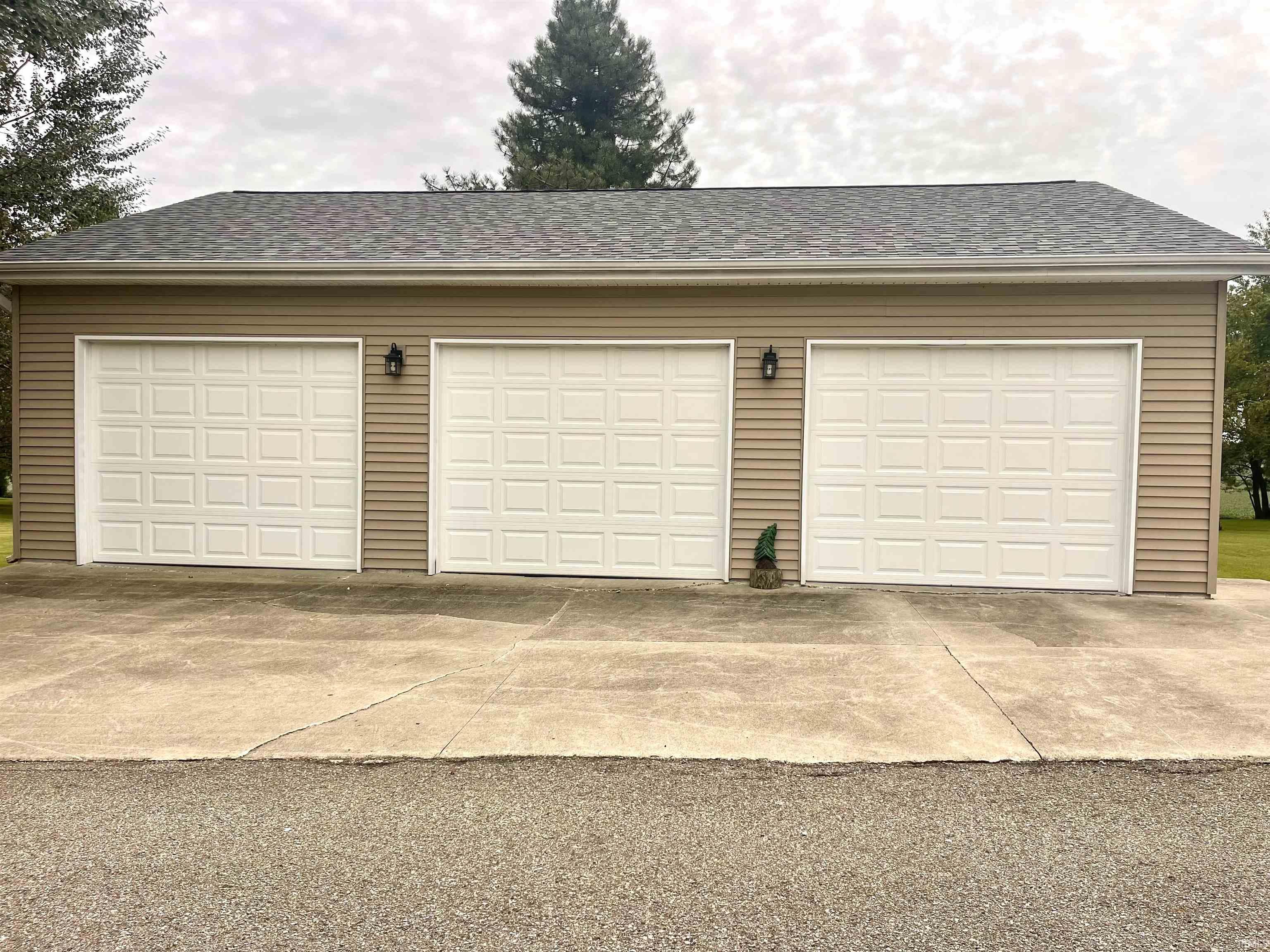 50th image of 201 Janeway Dr, Veedersburg, IN 47987 | MLS# 202632384