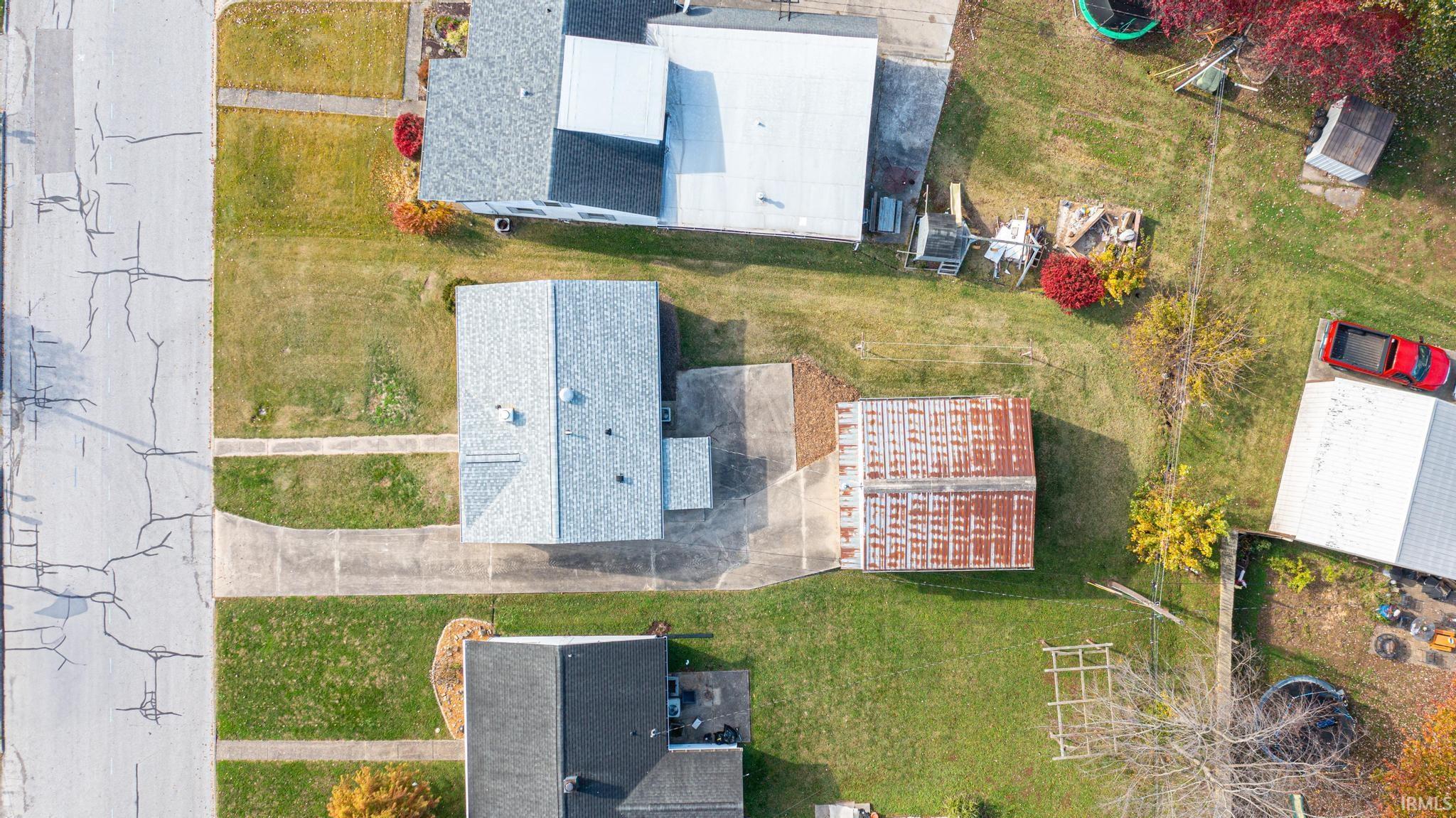 28th image of 2526 Birk Dr, Jasper, IN 47546 | MLS# 202632407