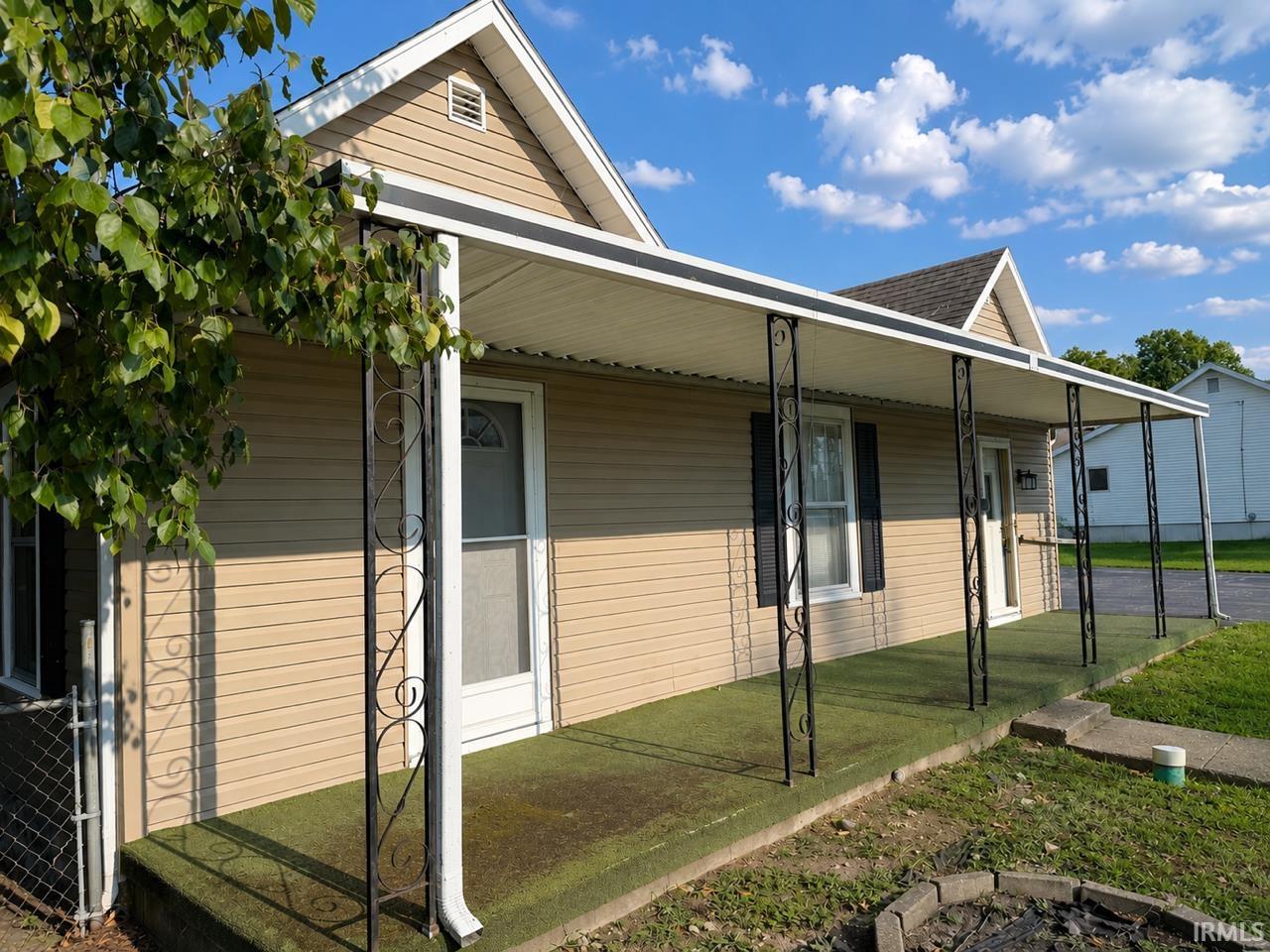 3rd image of 1010 N Bell St, Kokomo, IN 46901 | MLS# 202632428