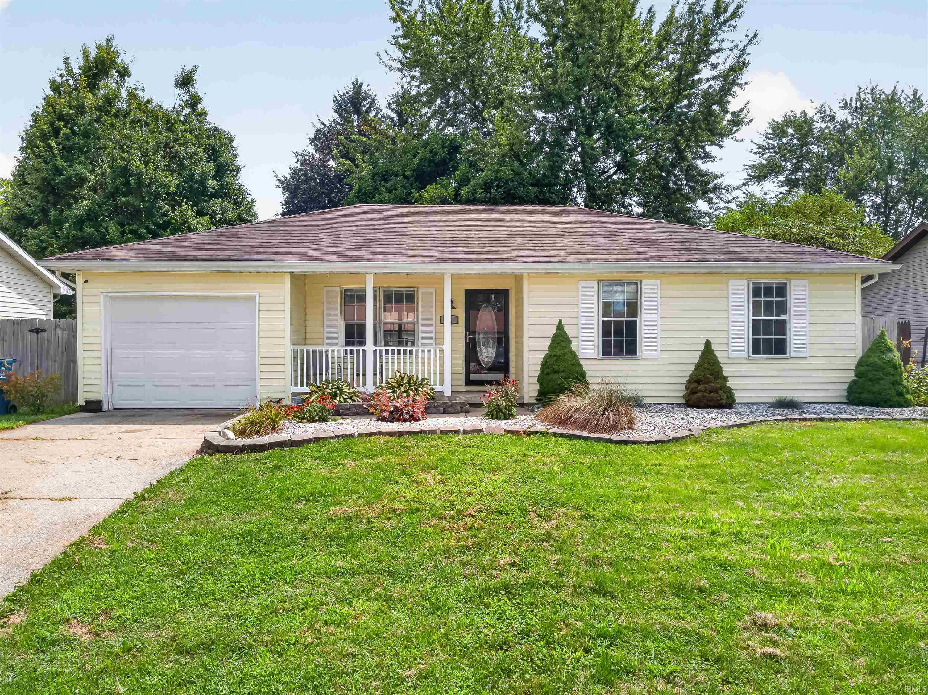 2nd image of 36 Jacks St, Gas City, IN 46933 | MLS# 202632430