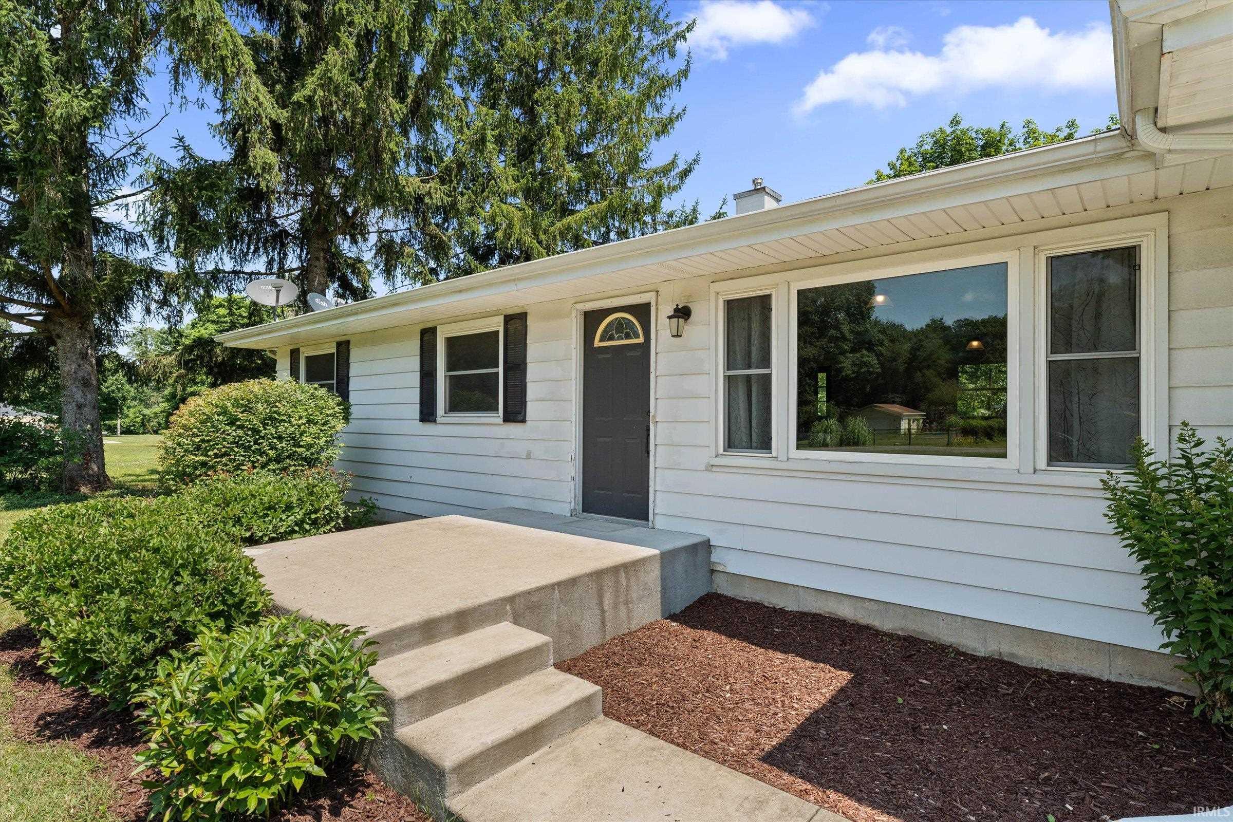 2nd image of 62480 Orange Rd, South Bend, IN 46614 | MLS# 202632434