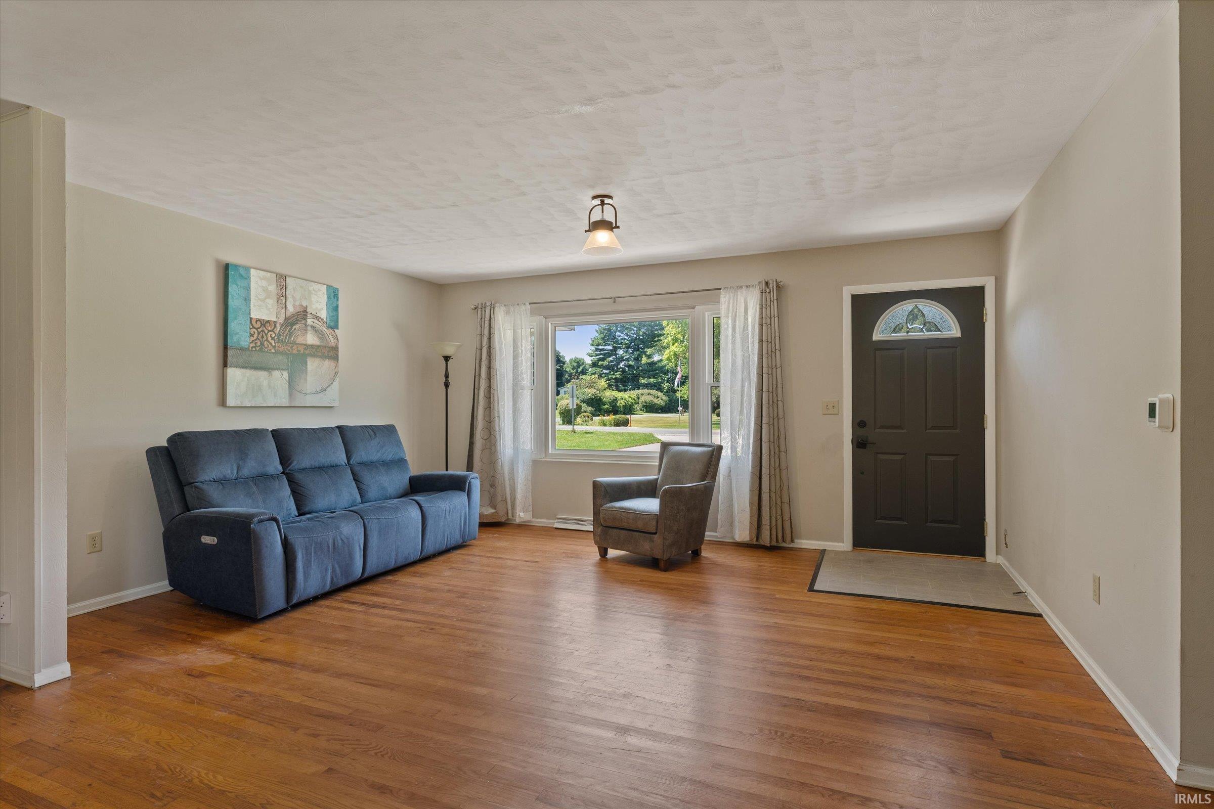 4th image of 62480 Orange Rd, South Bend, IN 46614 | MLS# 202632434
