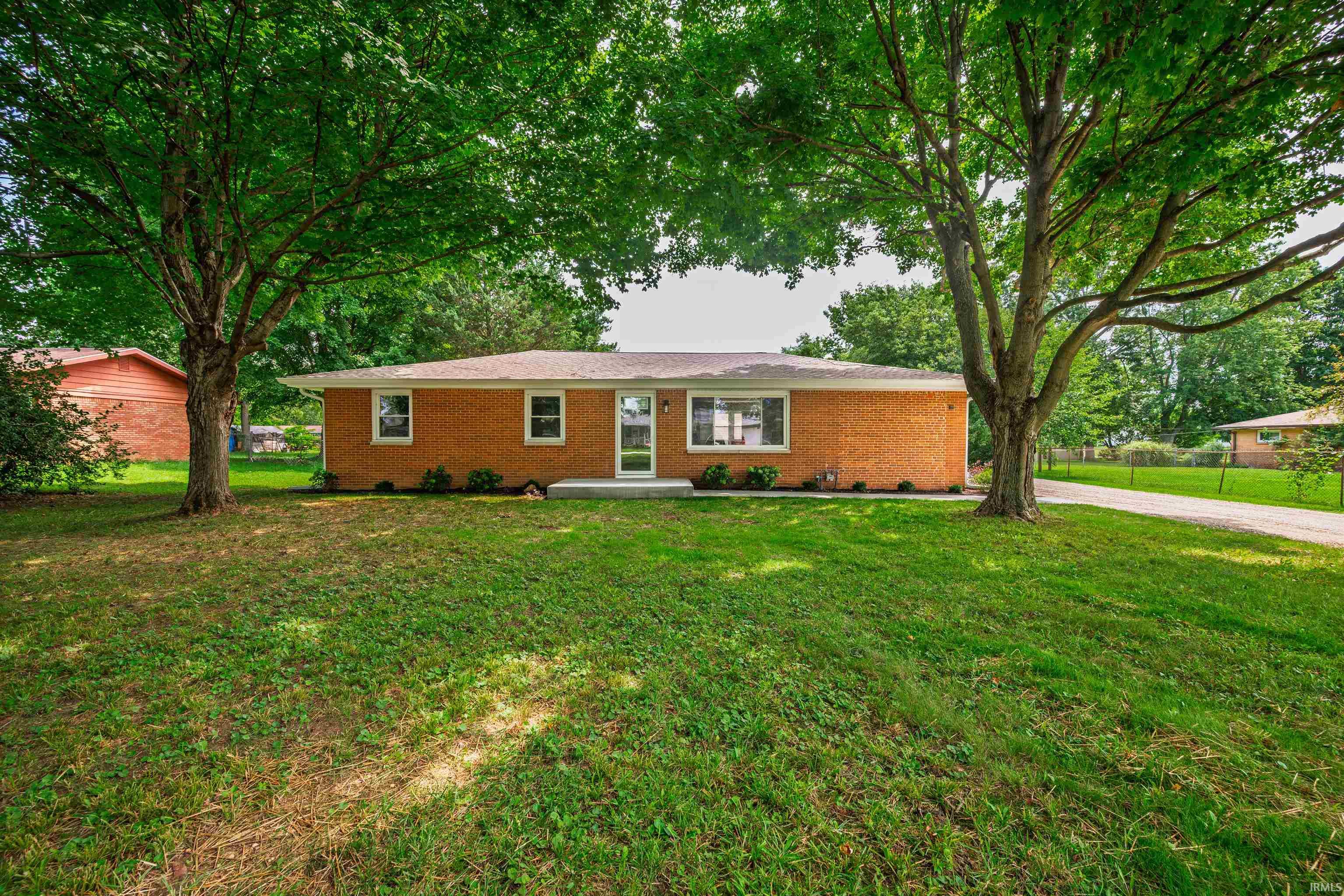 2nd image of 10604 N Mansfield Dr, Muncie, IN 47303 | MLS# 202632504