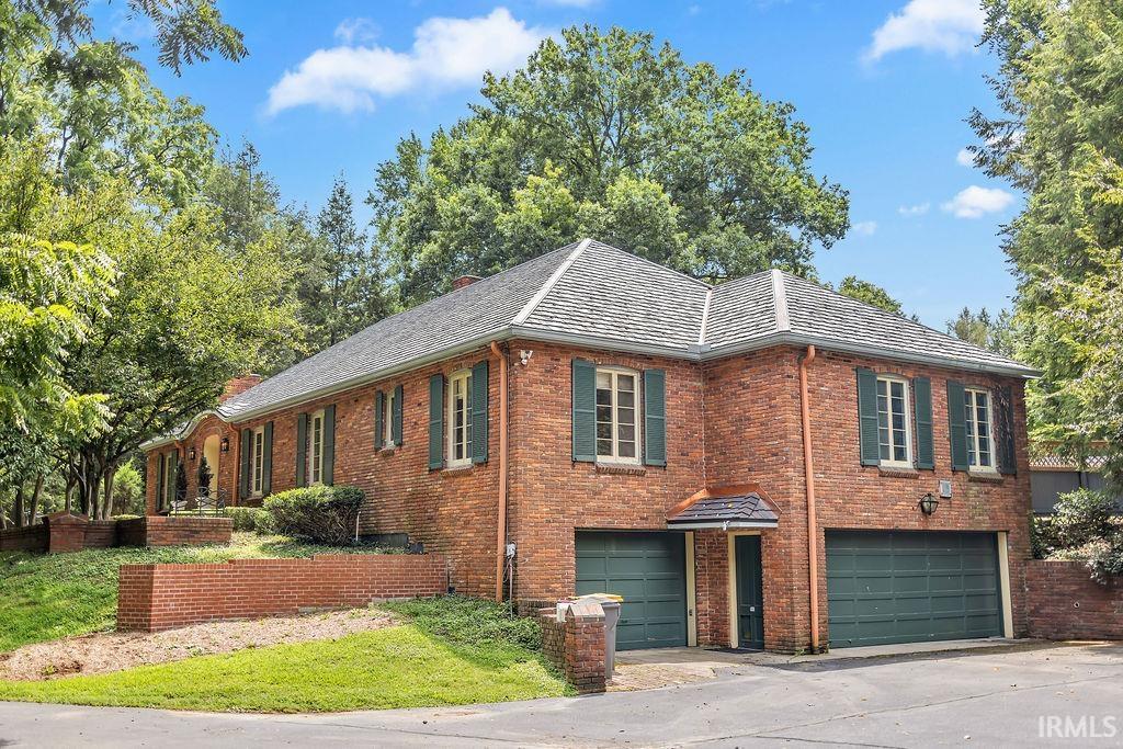 5th image of 648 S Woodscrest Dr, Bloomington, IN 47401 | MLS# 202632509
