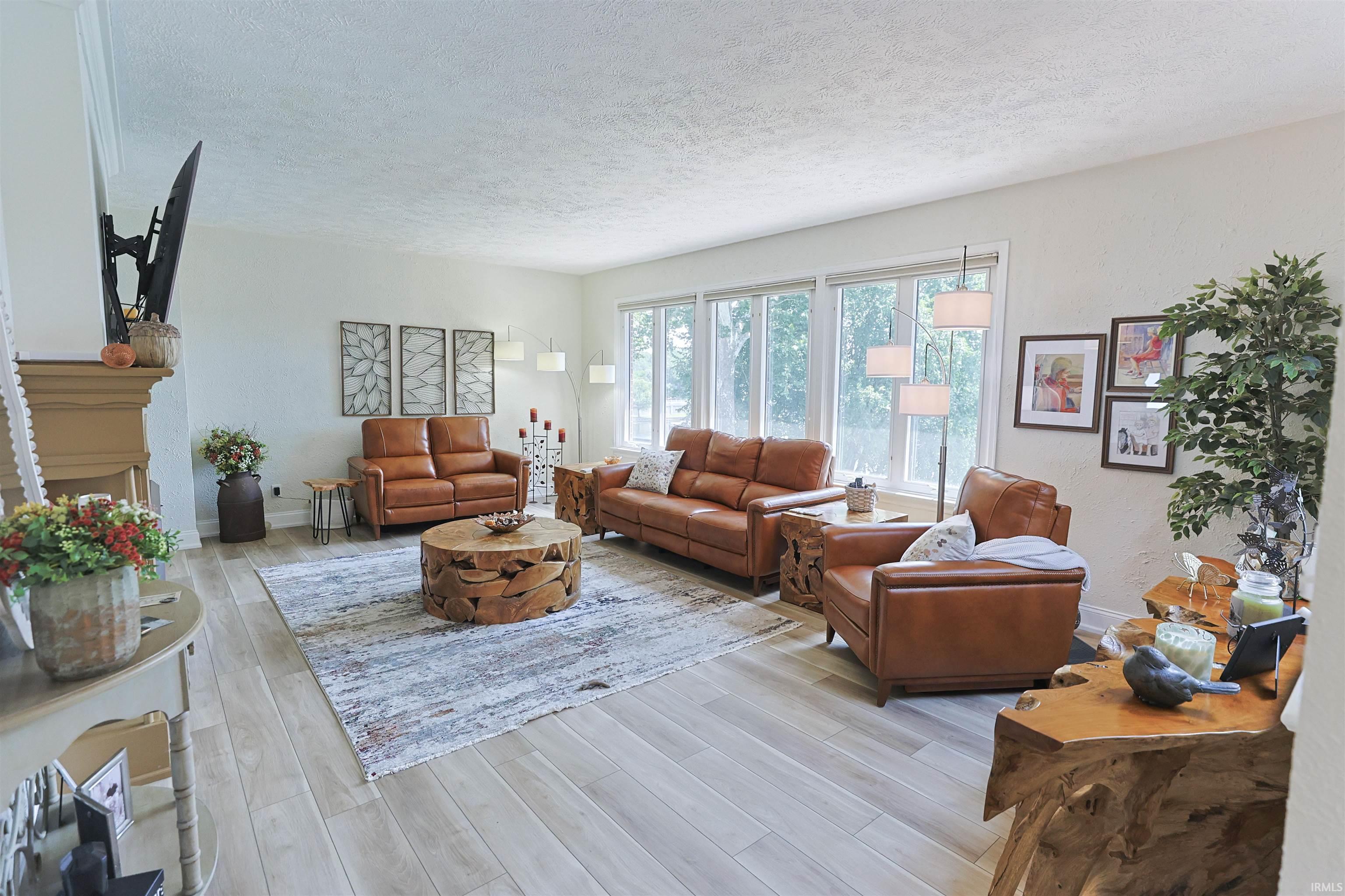 5th image of 10098 Jefferson Rd, Osceola, IN 46561 | MLS# 202632571