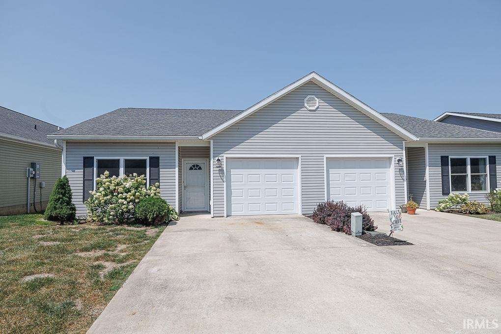 1st image of 564 S Fieldstone Blvd, Bloomington, IN 47403 | MLS# 202632580