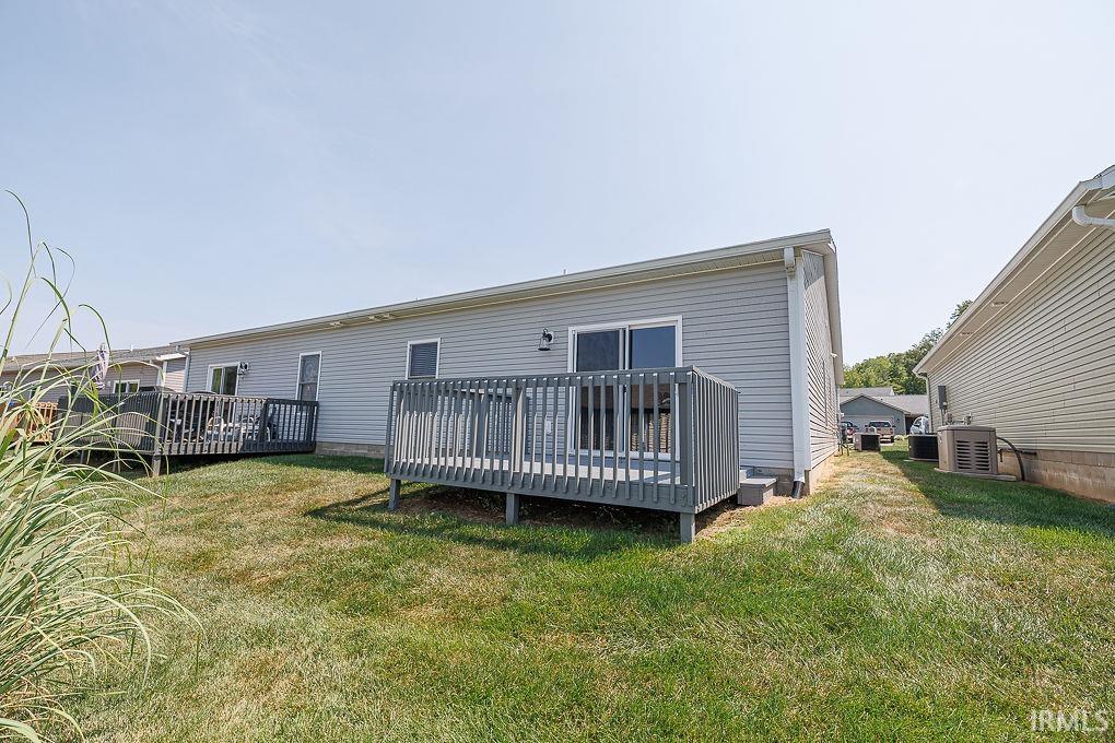 3rd image of 564 S Fieldstone Blvd, Bloomington, IN 47403 | MLS# 202632580