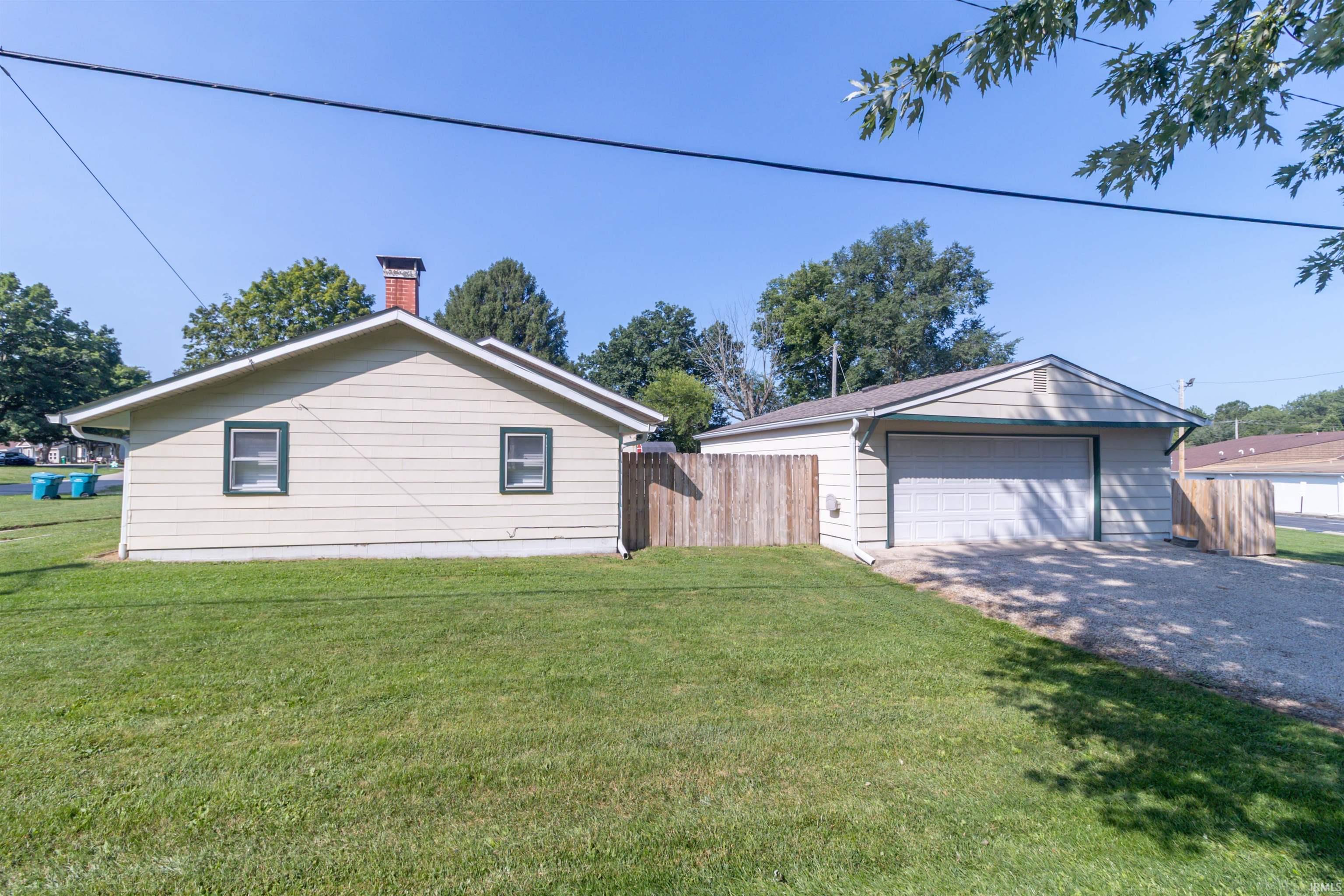4th image of 1405 Criswell St, New Castle, IN 47362 | MLS# 202632616