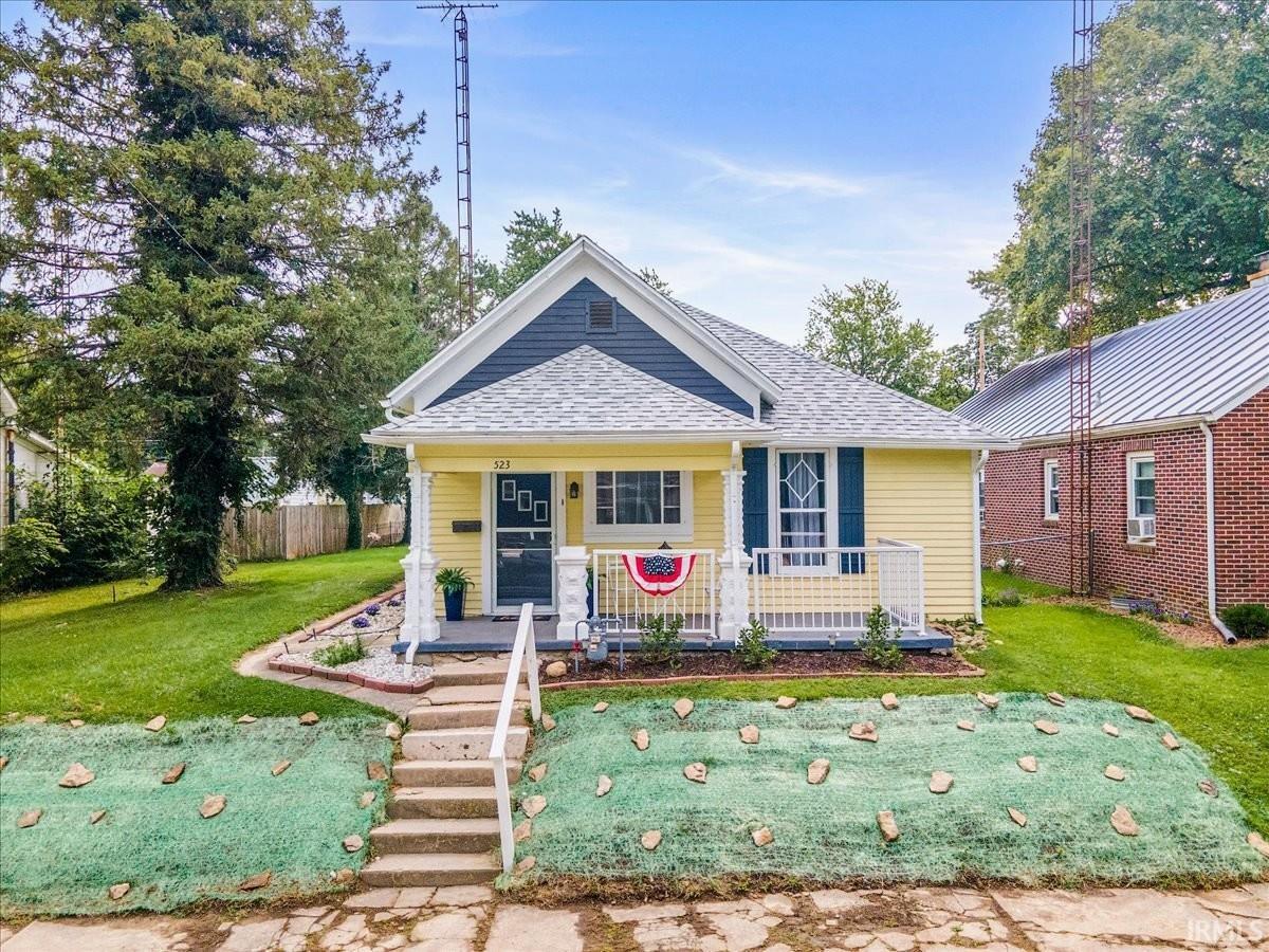 1st image of 523 S Richmond St, Winchester, IN 47394 | MLS# 202632642