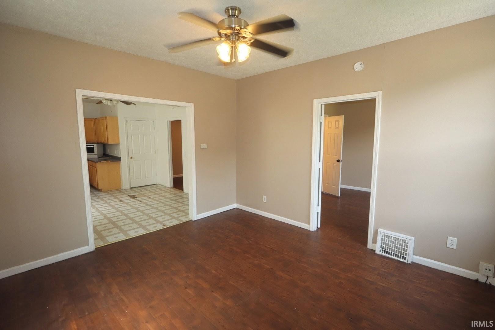 4th image of 1609 S Morton Ave, Evansville, IN 47713 | MLS# 202632668