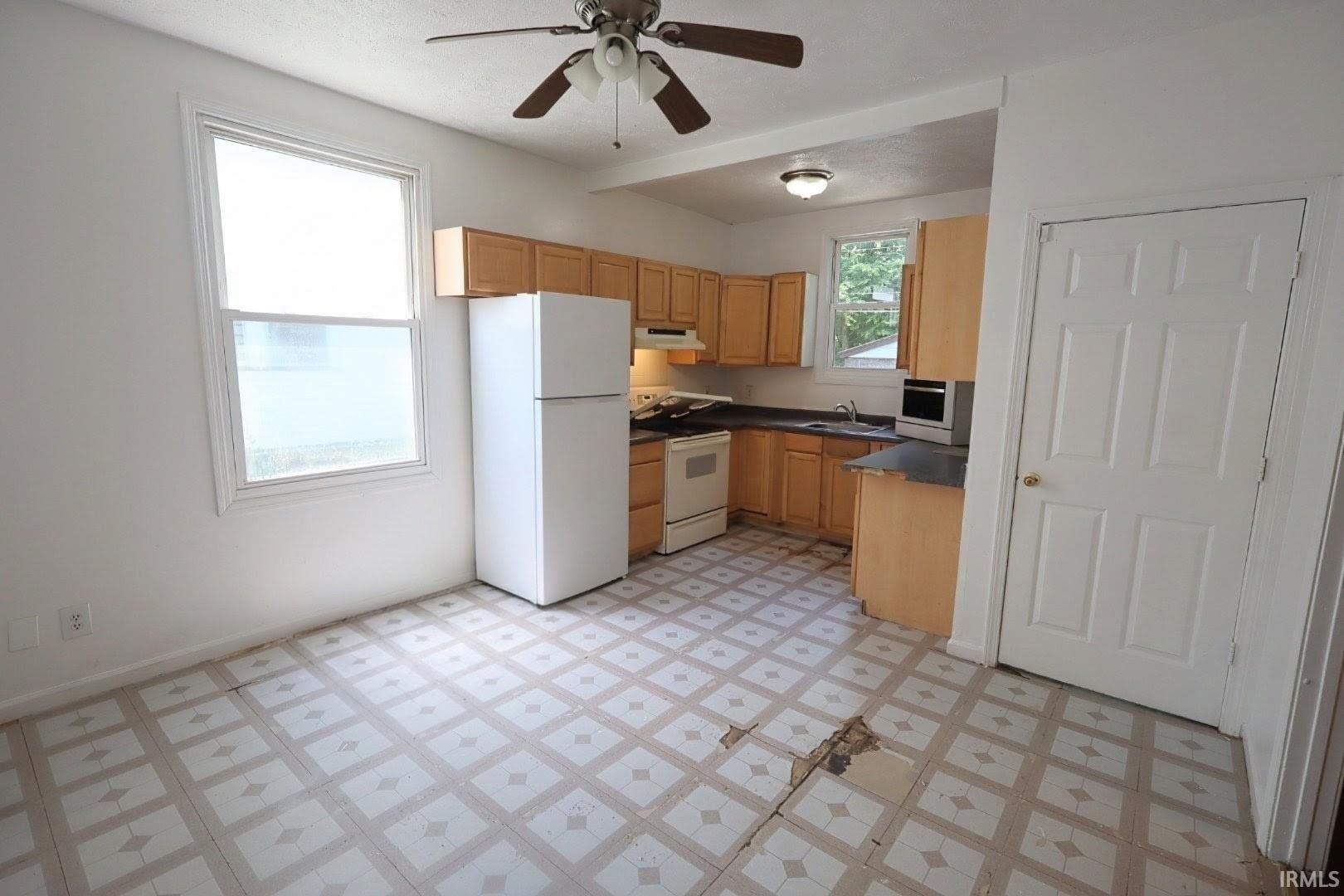 5th image of 1609 S Morton Ave, Evansville, IN 47713 | MLS# 202632668