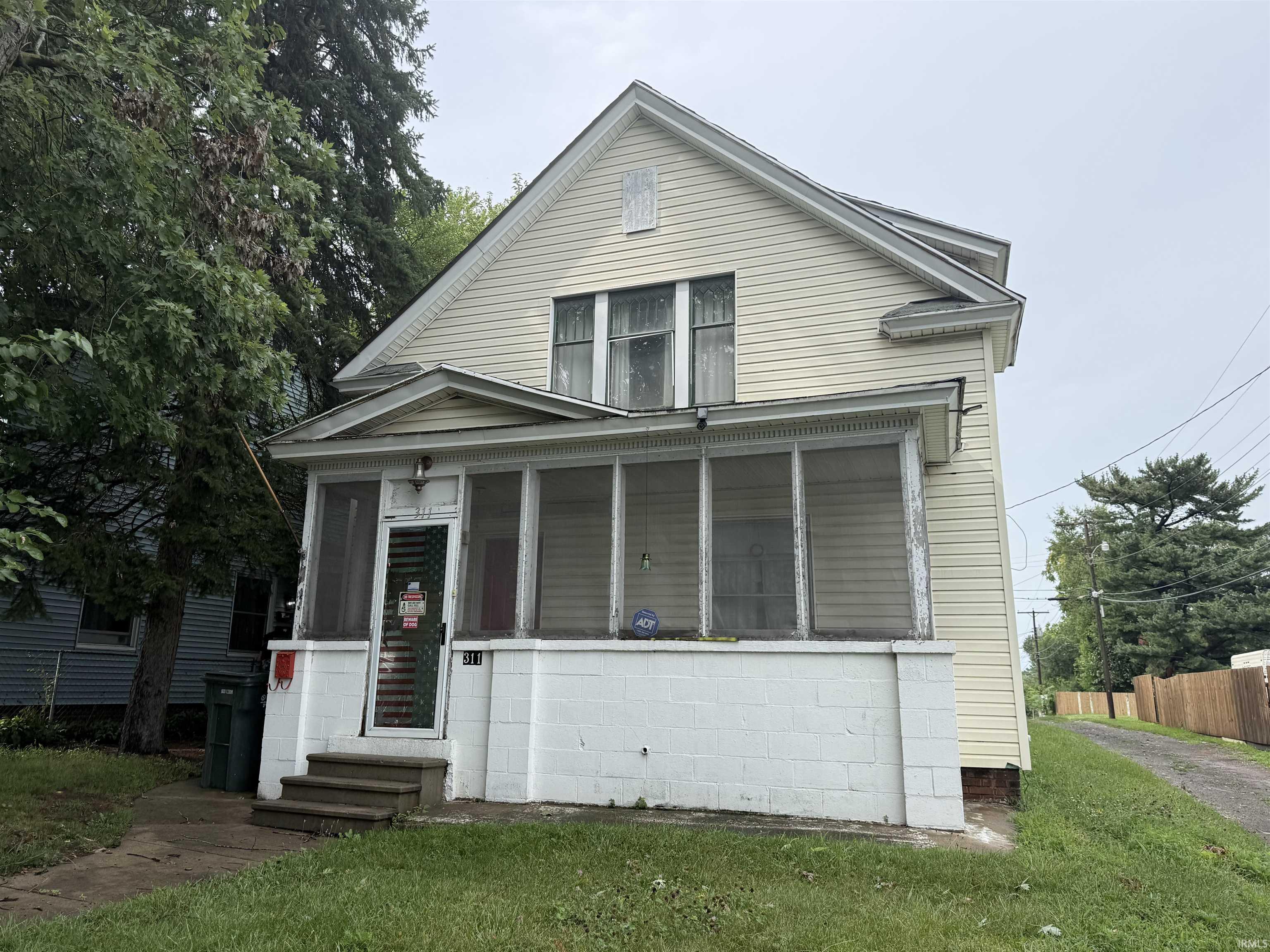 1st image of 311 W Ewing Ave, South Bend, IN 46613 | MLS# 202632700
