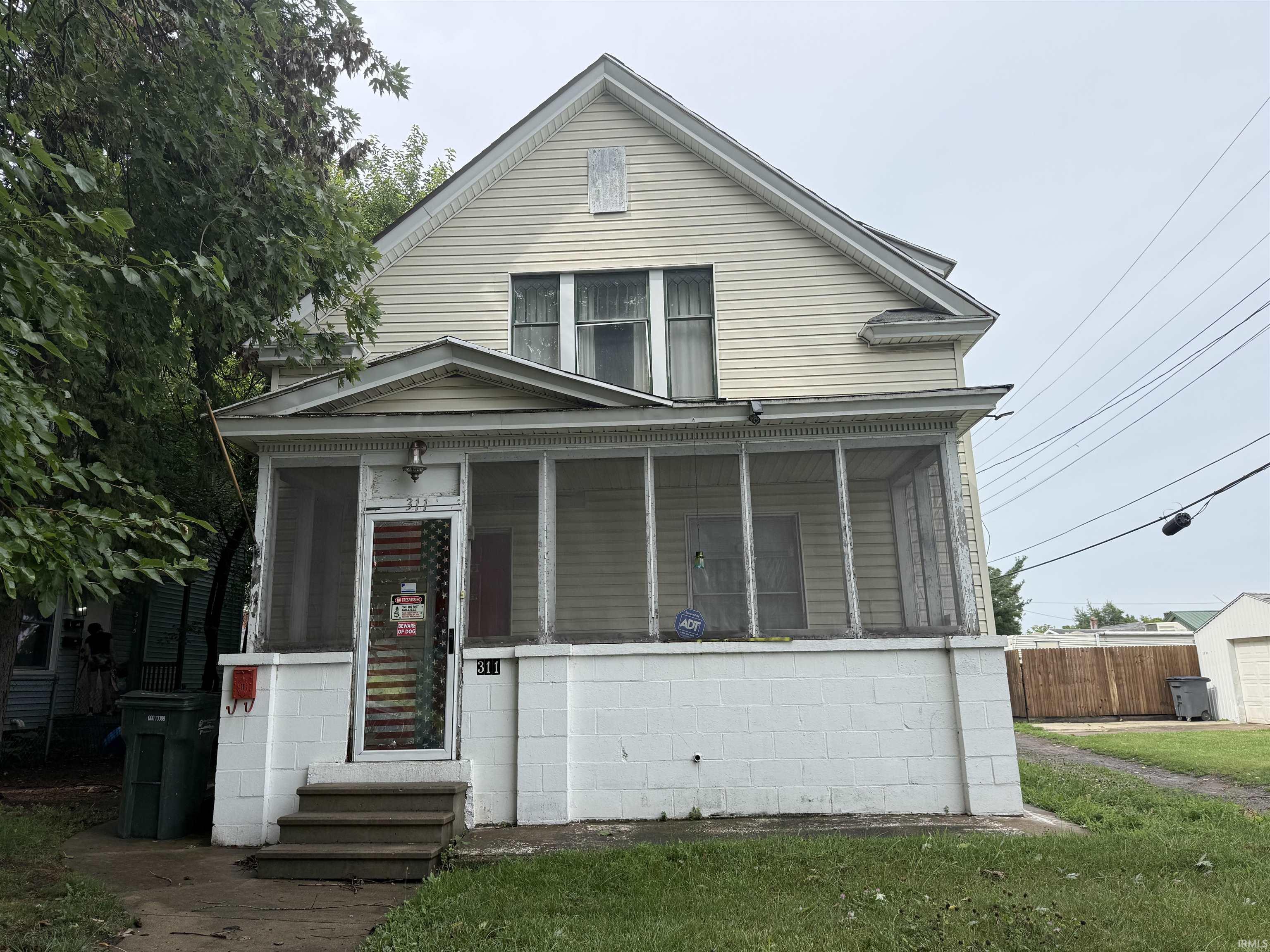 2nd image of 311 W Ewing Ave, South Bend, IN 46613 | MLS# 202632700