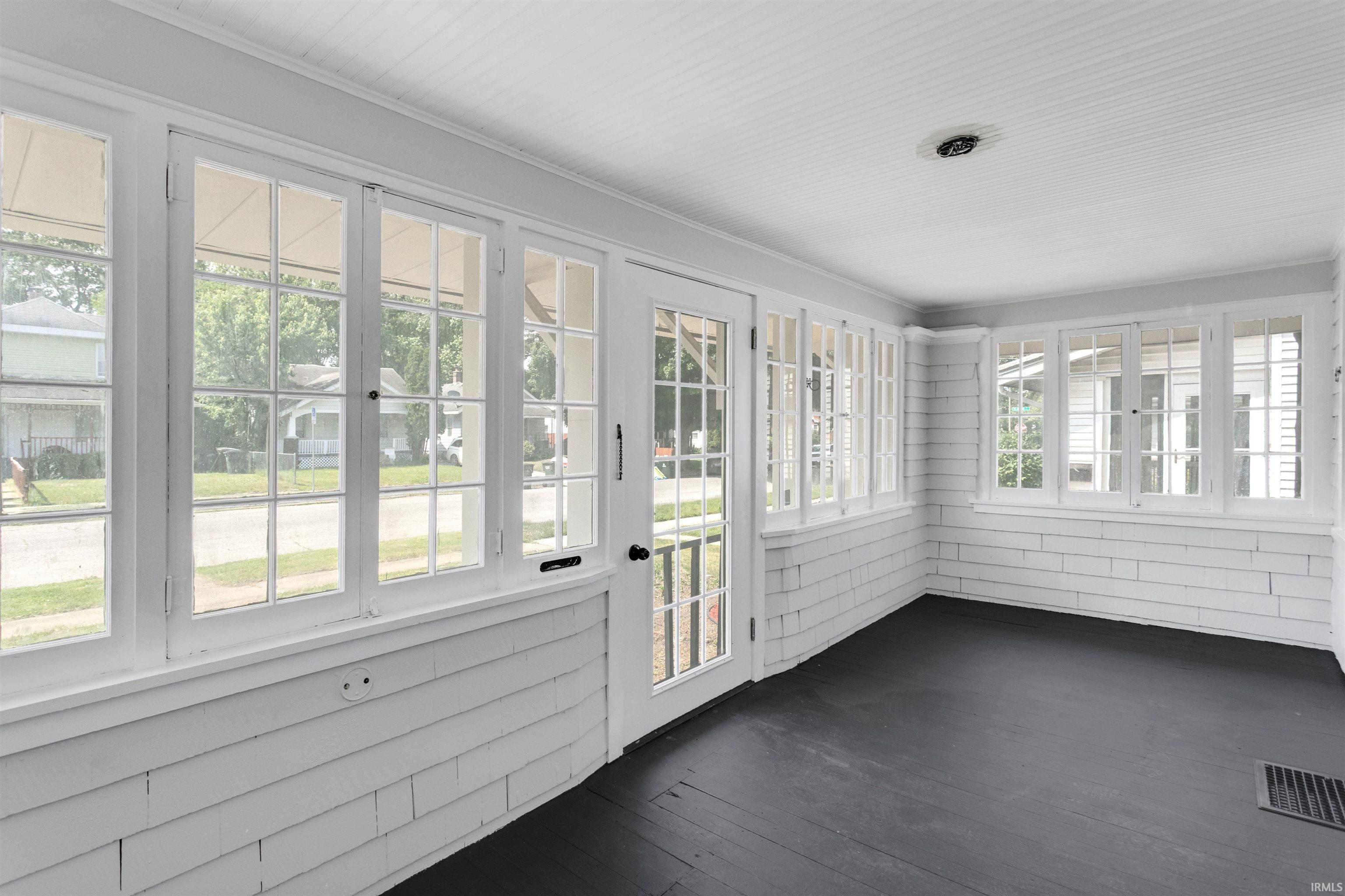 3rd image of 217 Altgeld St, South Bend, IN 46614 | MLS# 202632713