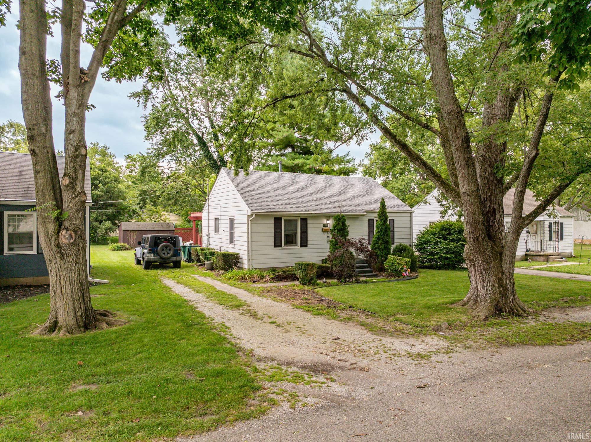 2nd image of 2003 E 22nd St, Muncie, IN 47302 | MLS# 202632755